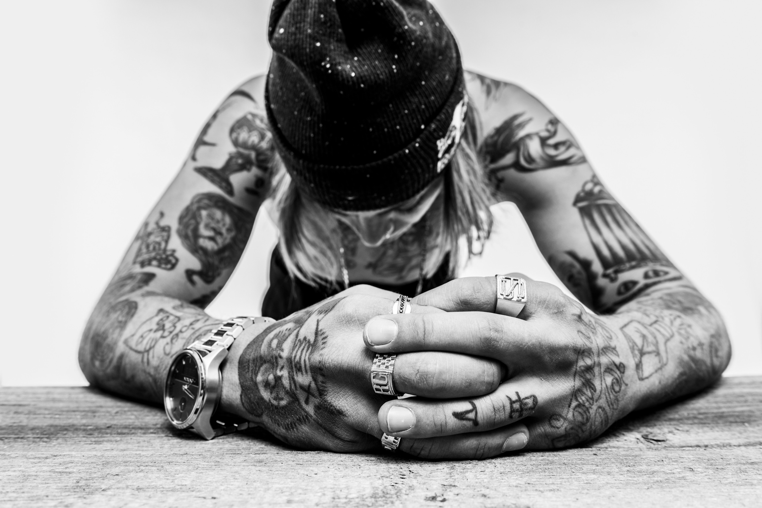 Тату Дениса Бонуса. Creative photographer Denis Klero