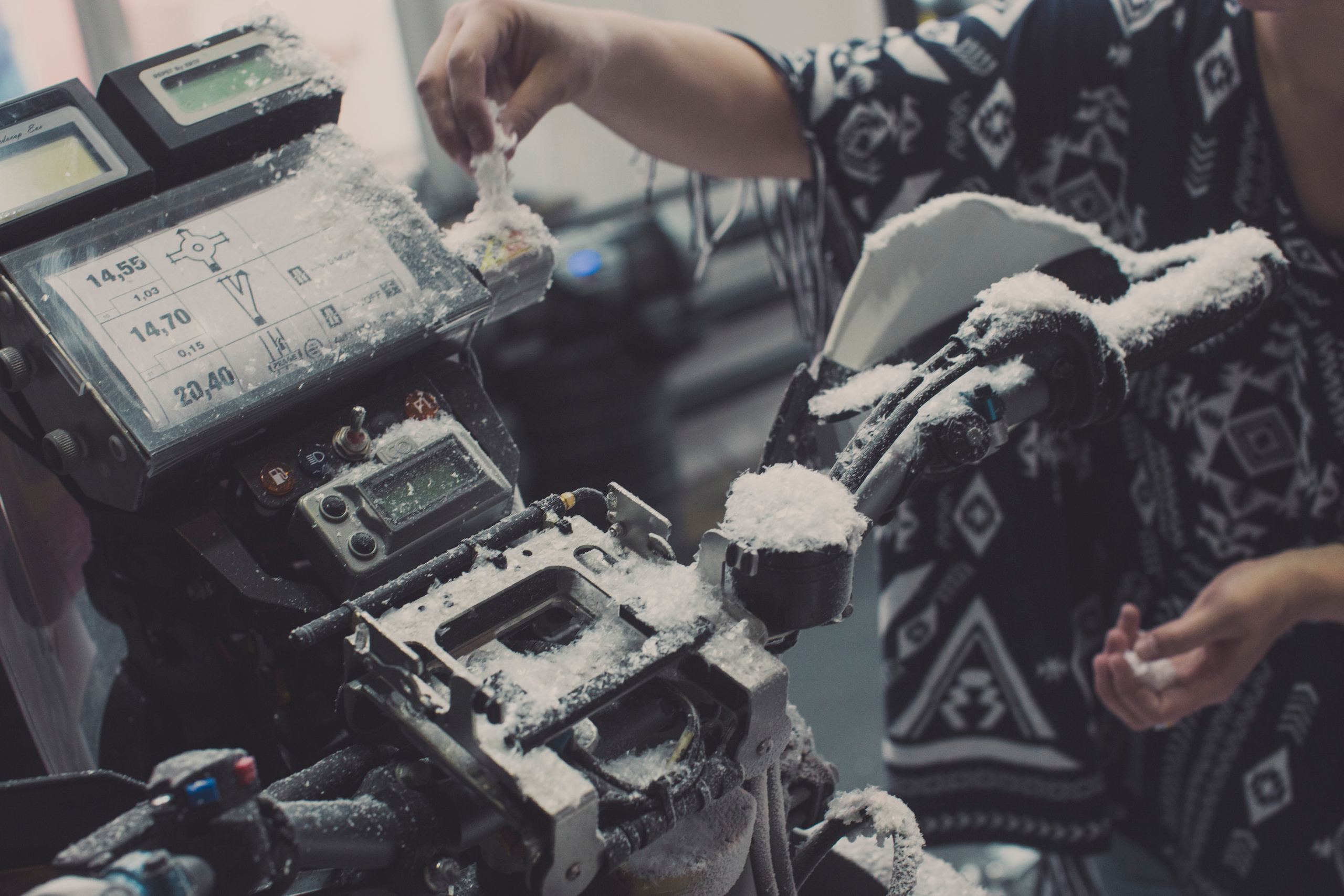 FROZEN. Creative Photographer Denis Klero