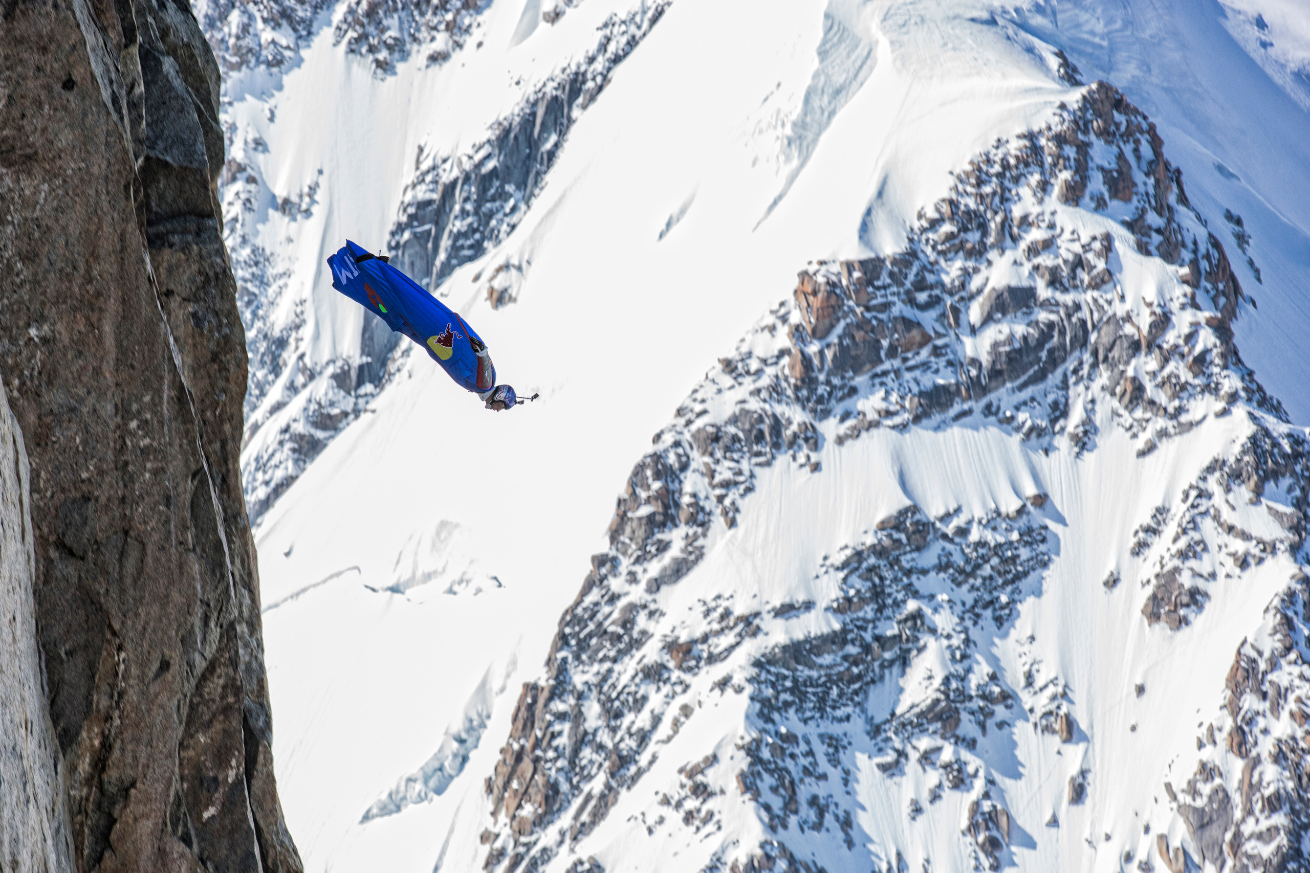 BASE jumping. Creative photographer Denis Klero
