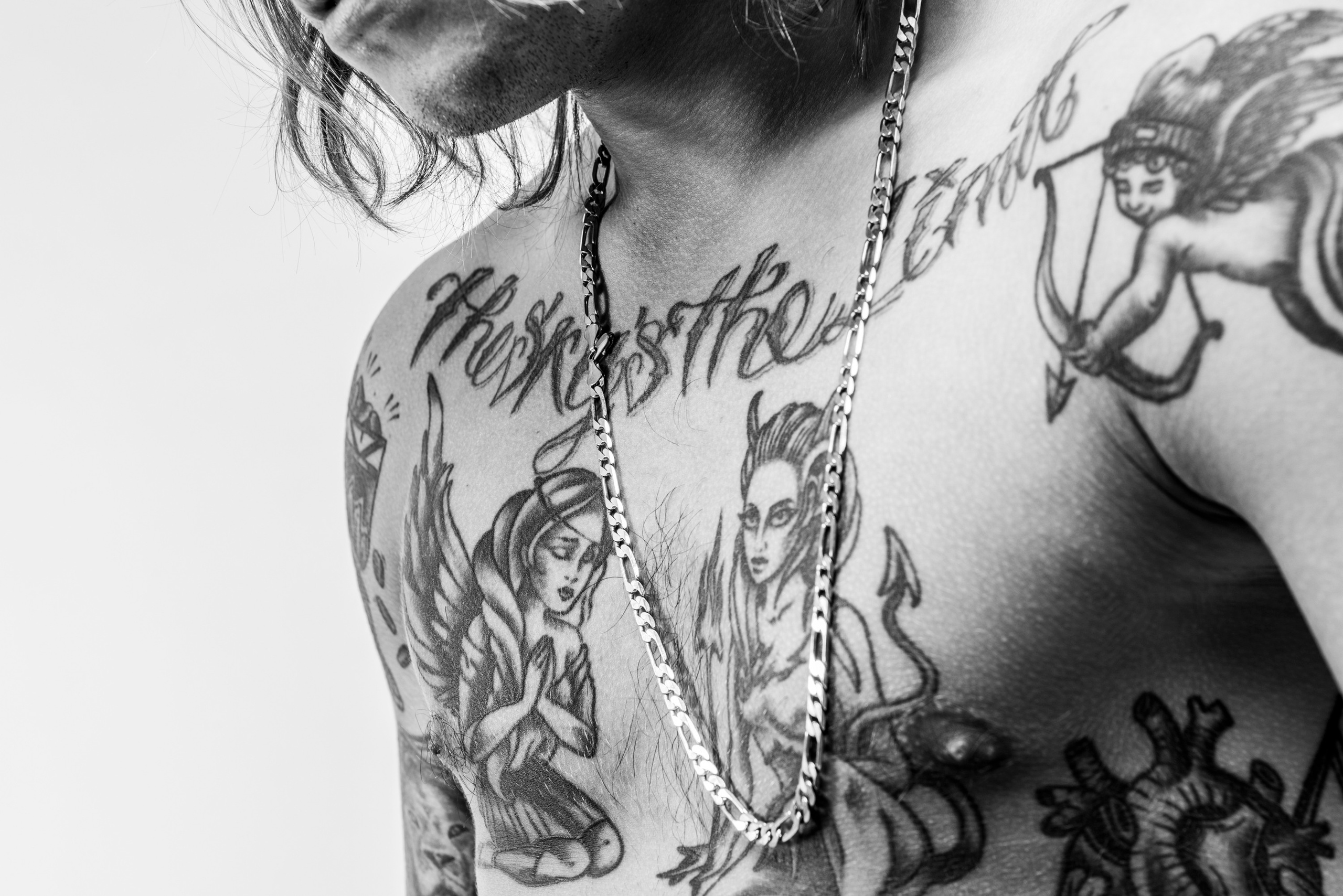 Тату Дениса Бонуса. Creative photographer Denis Klero