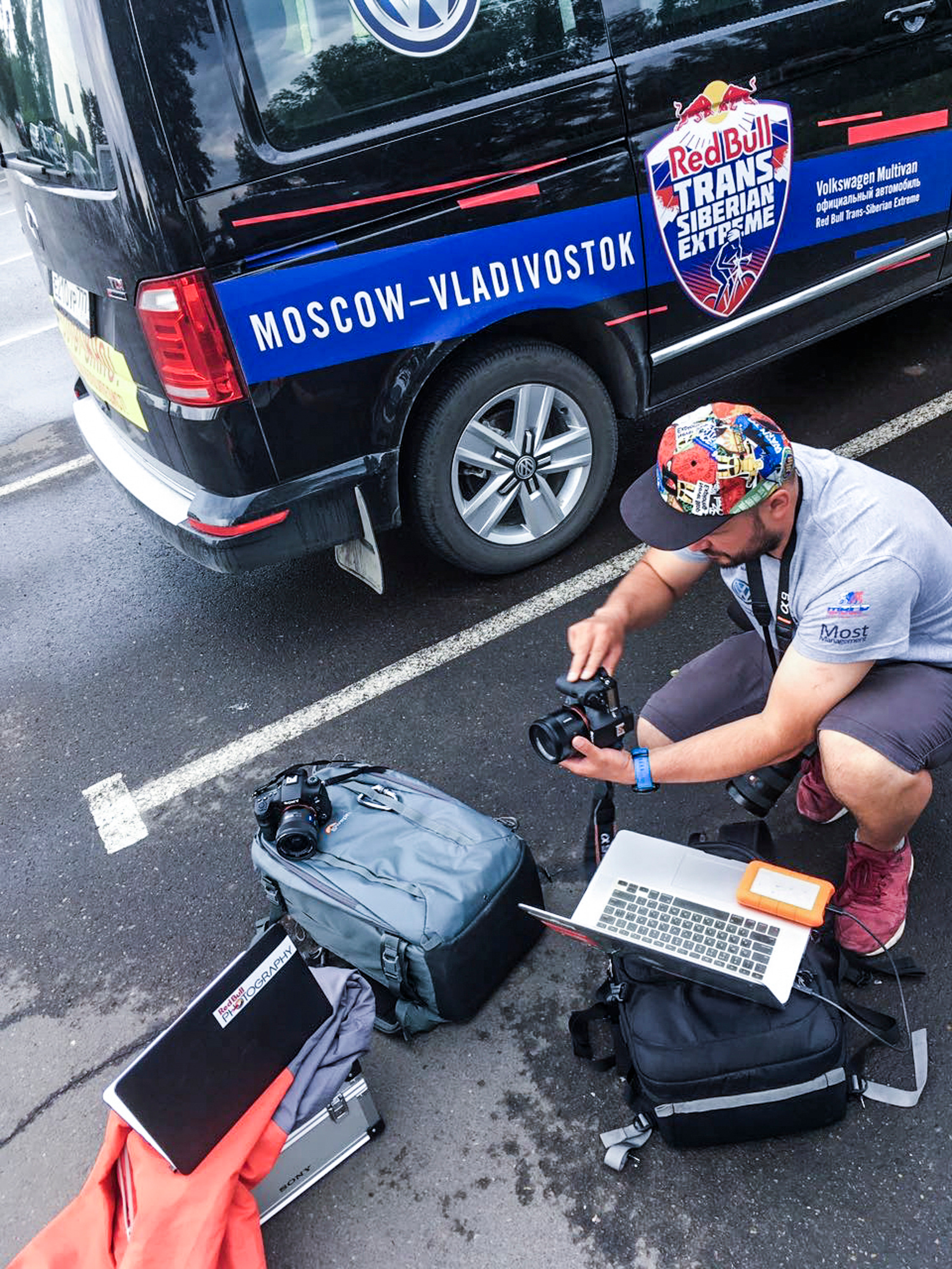 Cycling 9000 km. Creative Photographer Denis Klero