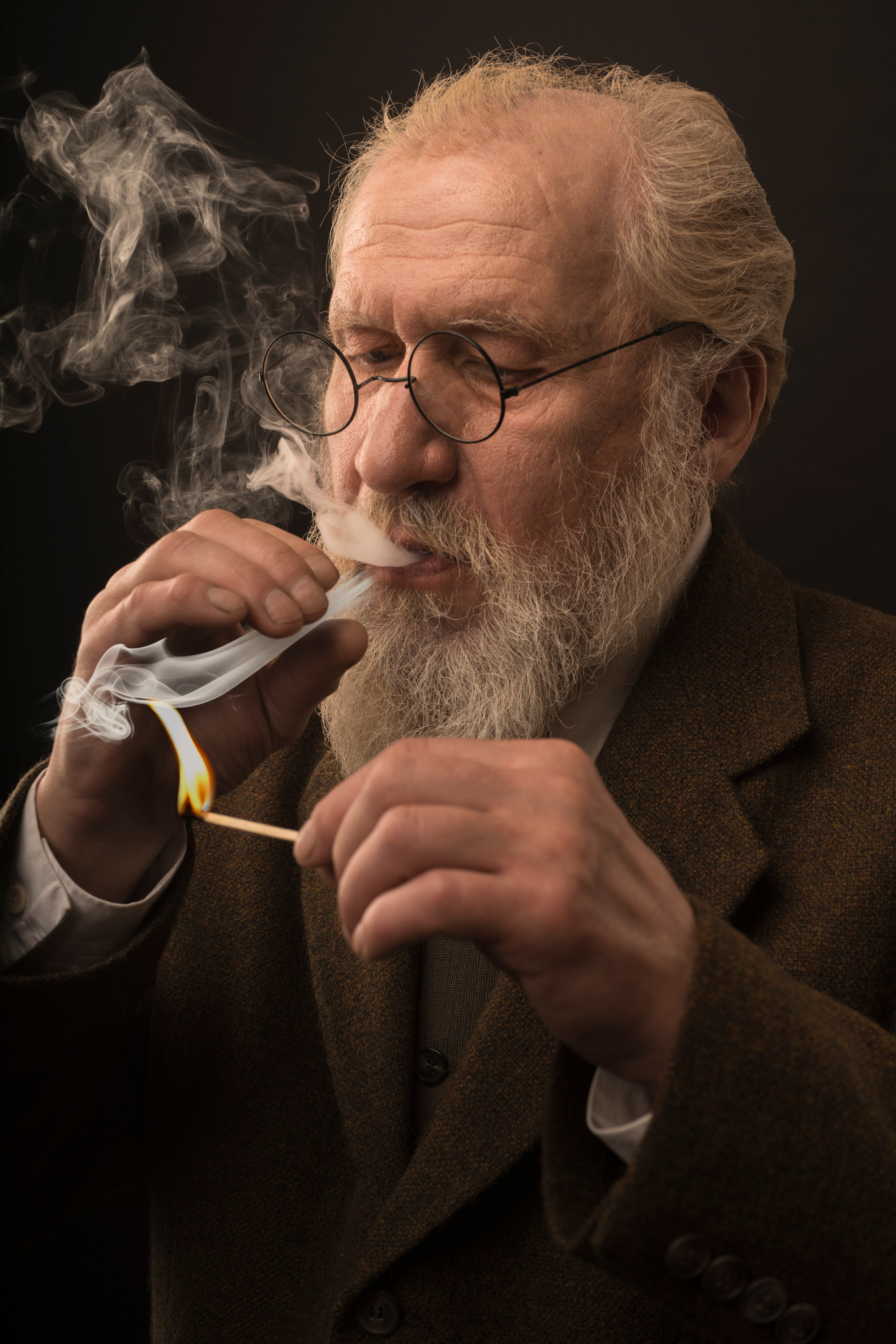 Фрейд — сигарный клуб. Creative photographer Denis Klero