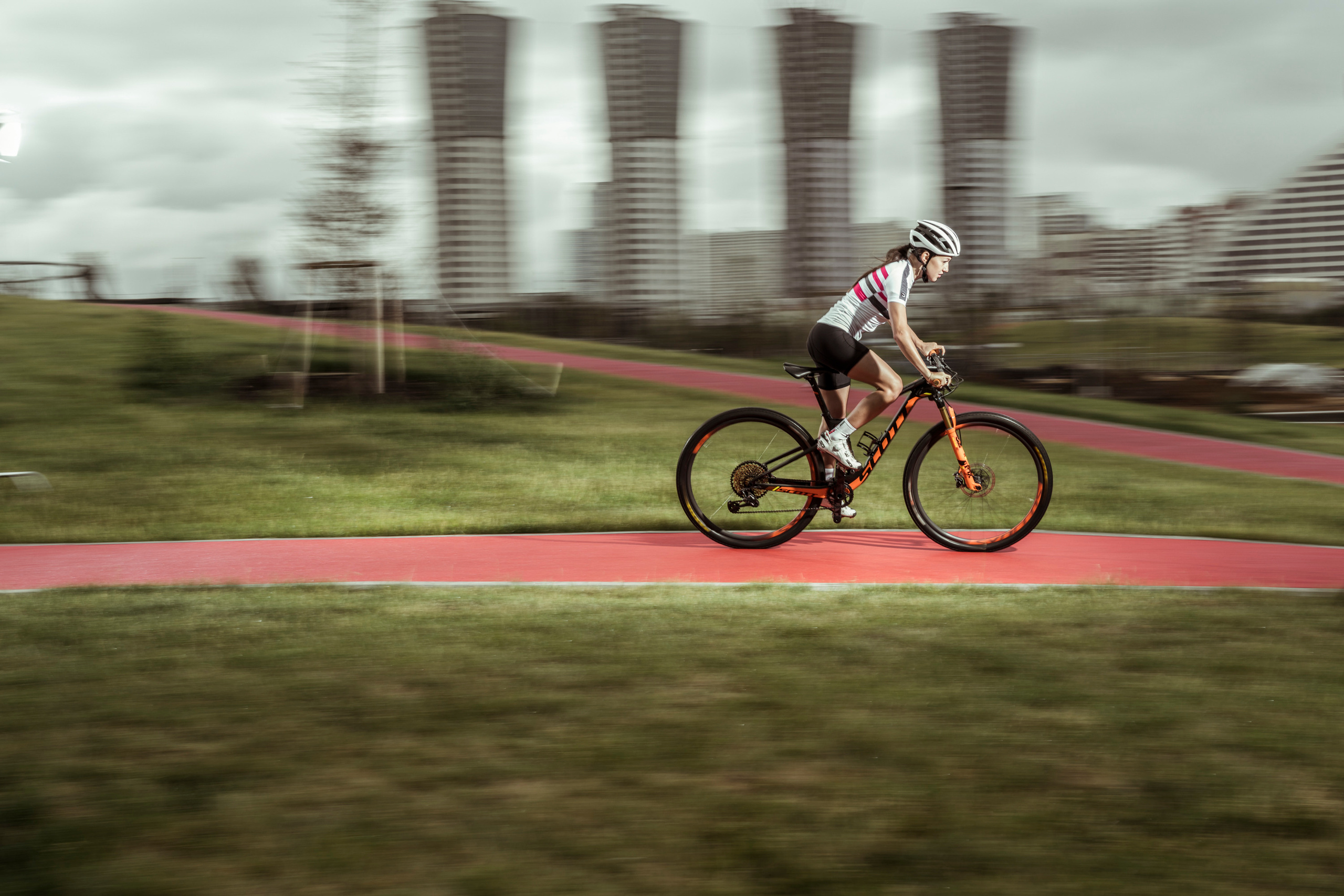 Guzelie Akhmadulina’s portfolio. Creative Photographer Denis Klero