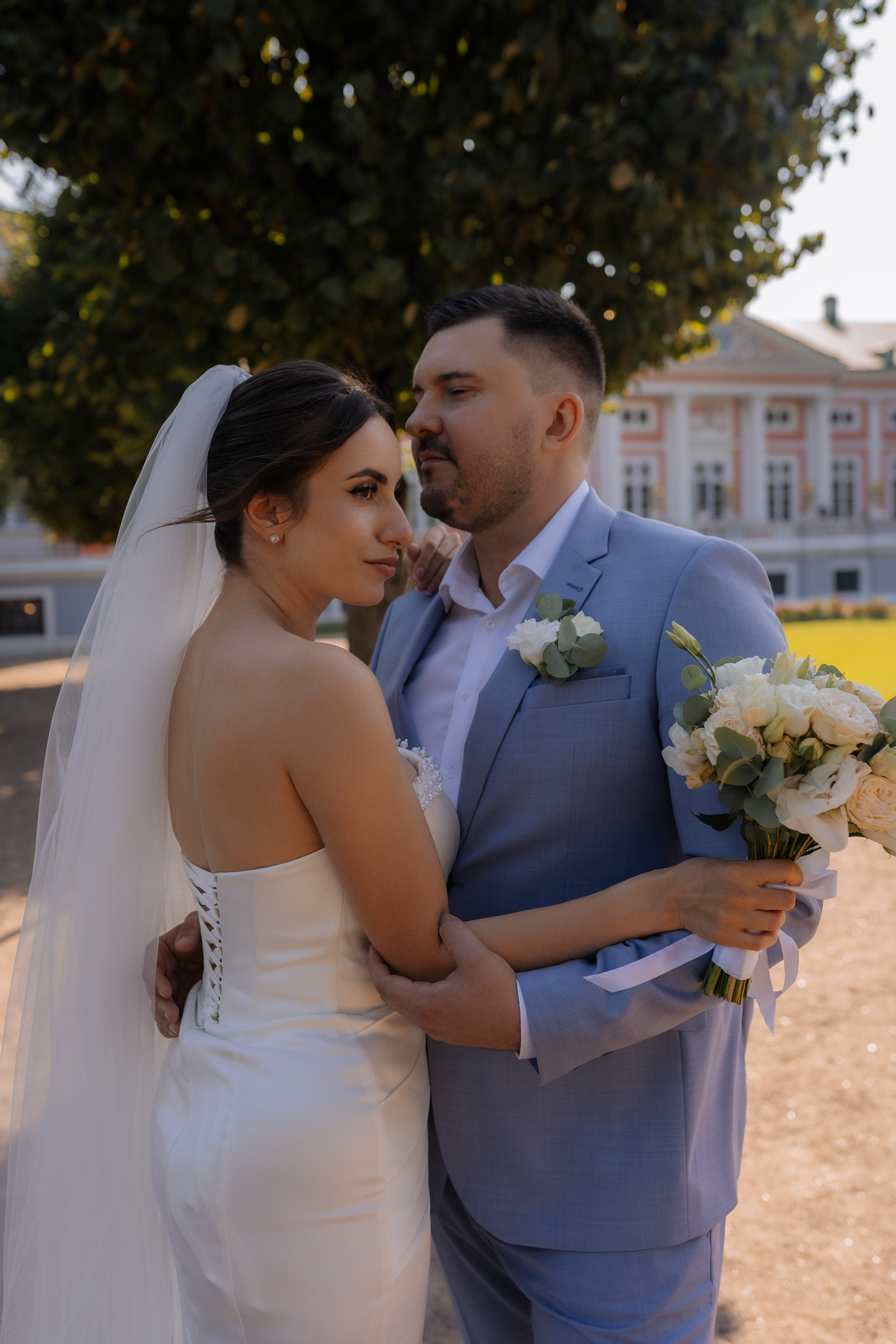 Свадебная фотосессия в Москве, парк Кусково. Свадебный фотограф в Москве Анна Полушина