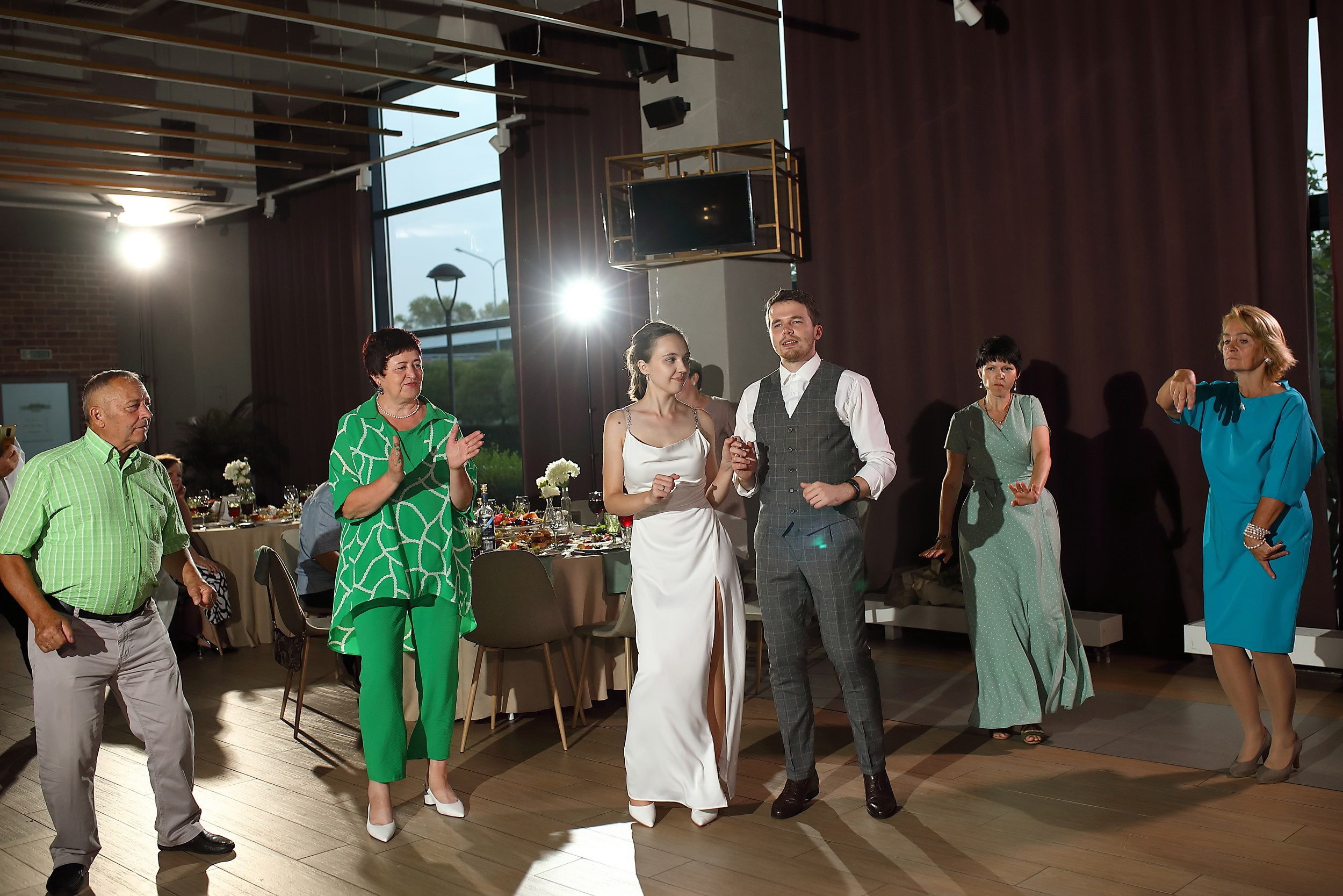 Дмитрий и Мария. Свадебный и семейный фотограф и видеограф в Екатеринбурге Полянские Тимур и Анастасия