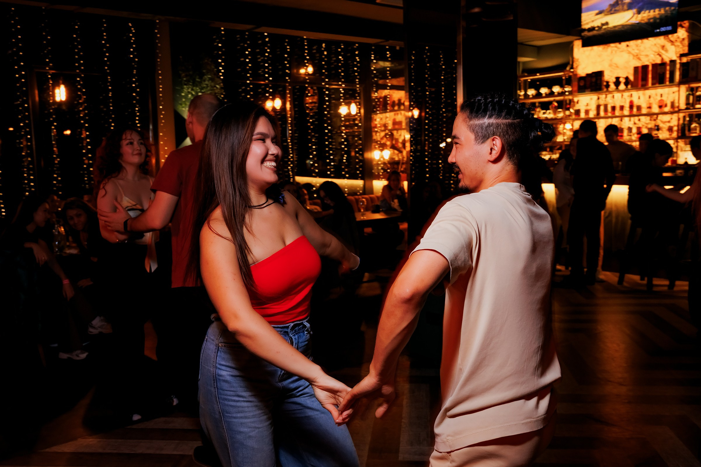 Bachata party by One Flick-BayMax. Репортажный фотограф в Алматы Каюпов Сержан