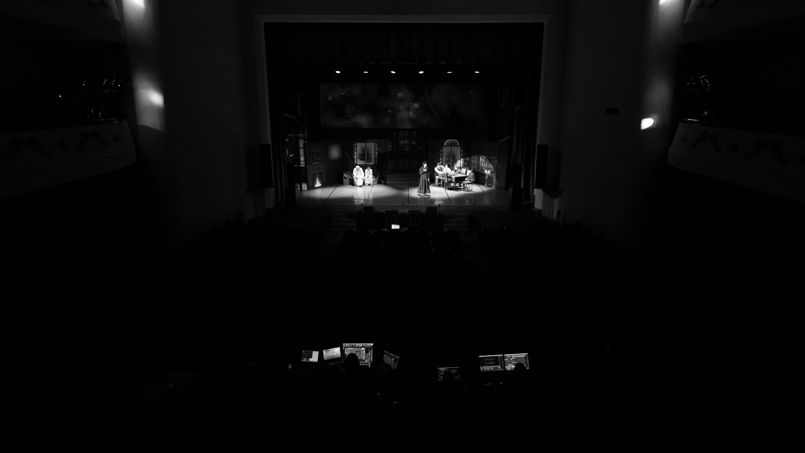 Театр Бикбау. Рождественское чудо. Генпрогон. Фотограф в Ростов-на-Дону Виктория Савчук