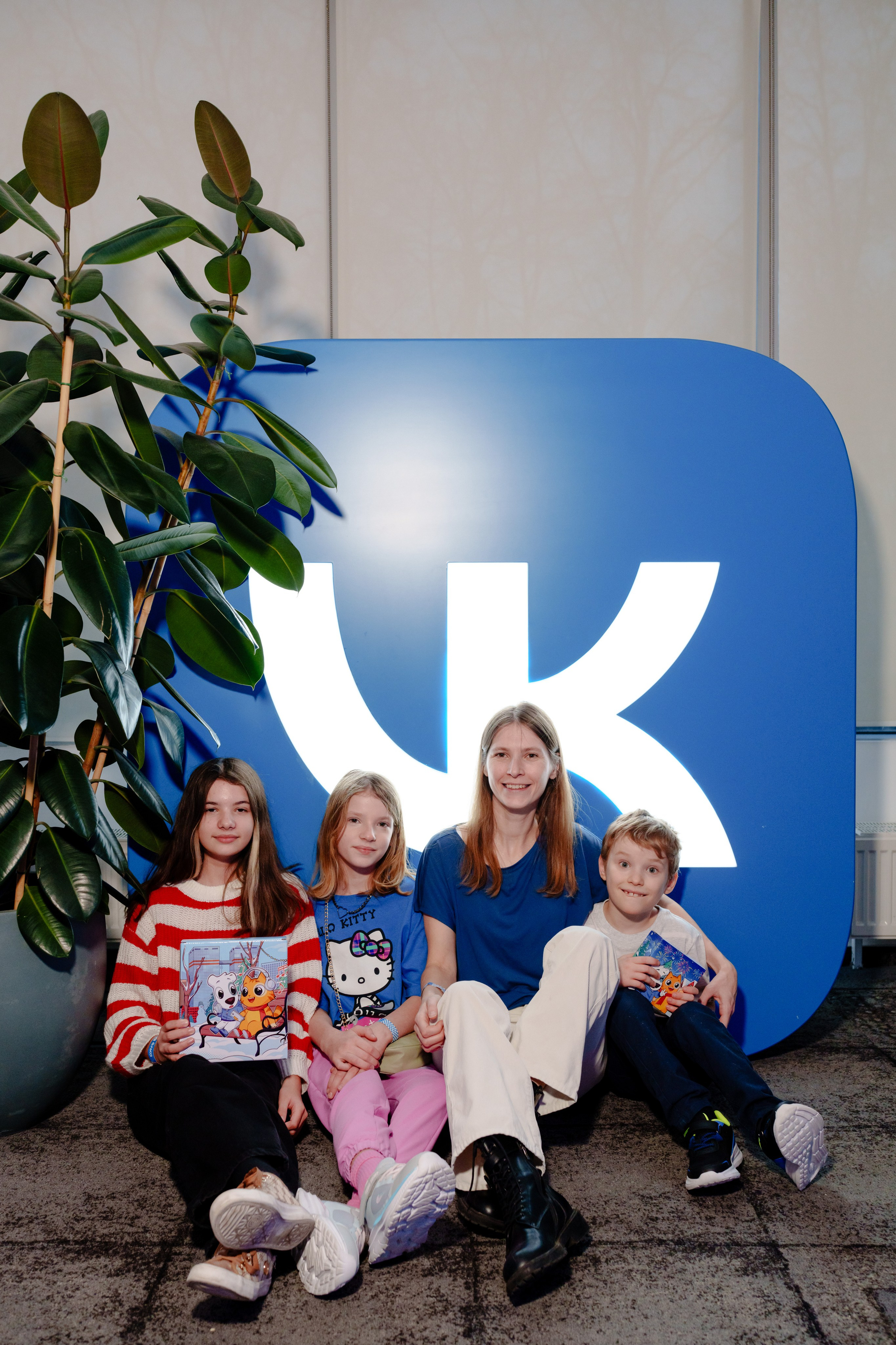 Репортажный фотограф VK Елка. Репортажный фотограф Москва Сергей Дружинин