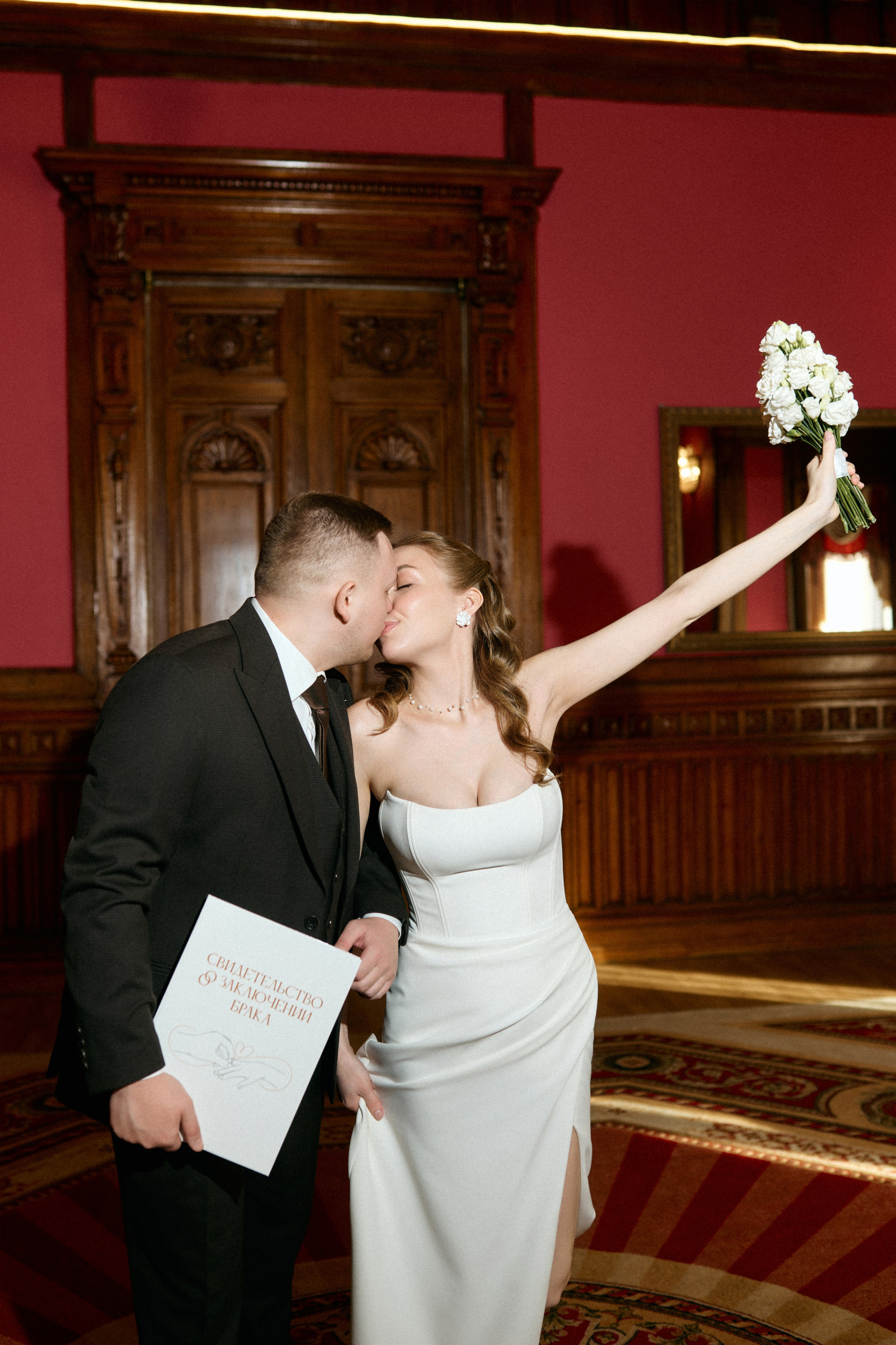 Мстислав & Полина. Сестры Карабаза. Фотографы и ретушеры в Москве и Санкт-Петербурге