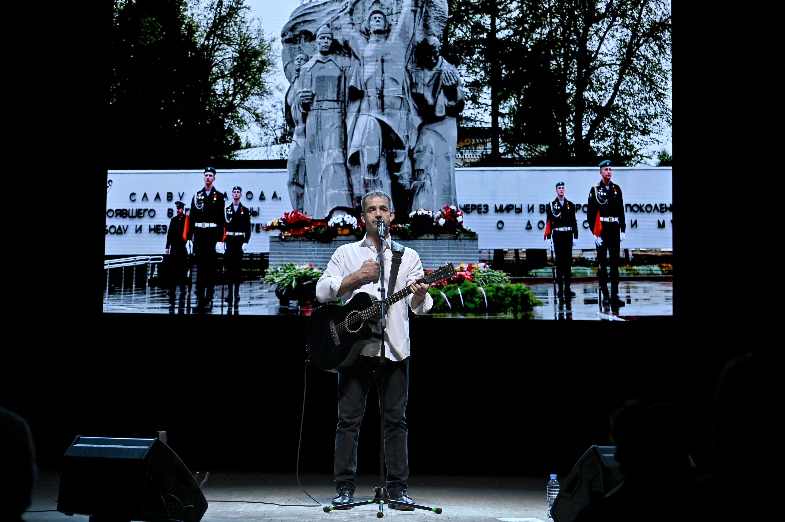 ФОТОГРАФ ВАШИХ МЕРОПРИЯТИЙ РЯЗАНЬ СЕРГЕЙ КЛЮЕВ Концертная фотография близка к репортажу и портретной съемке