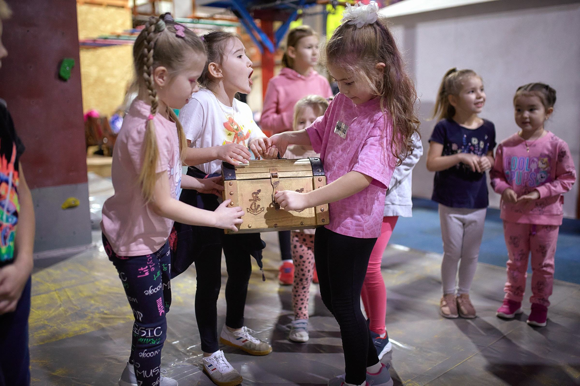 День рождения Полины (10.12.2022). Фотограф Роман Желтухин