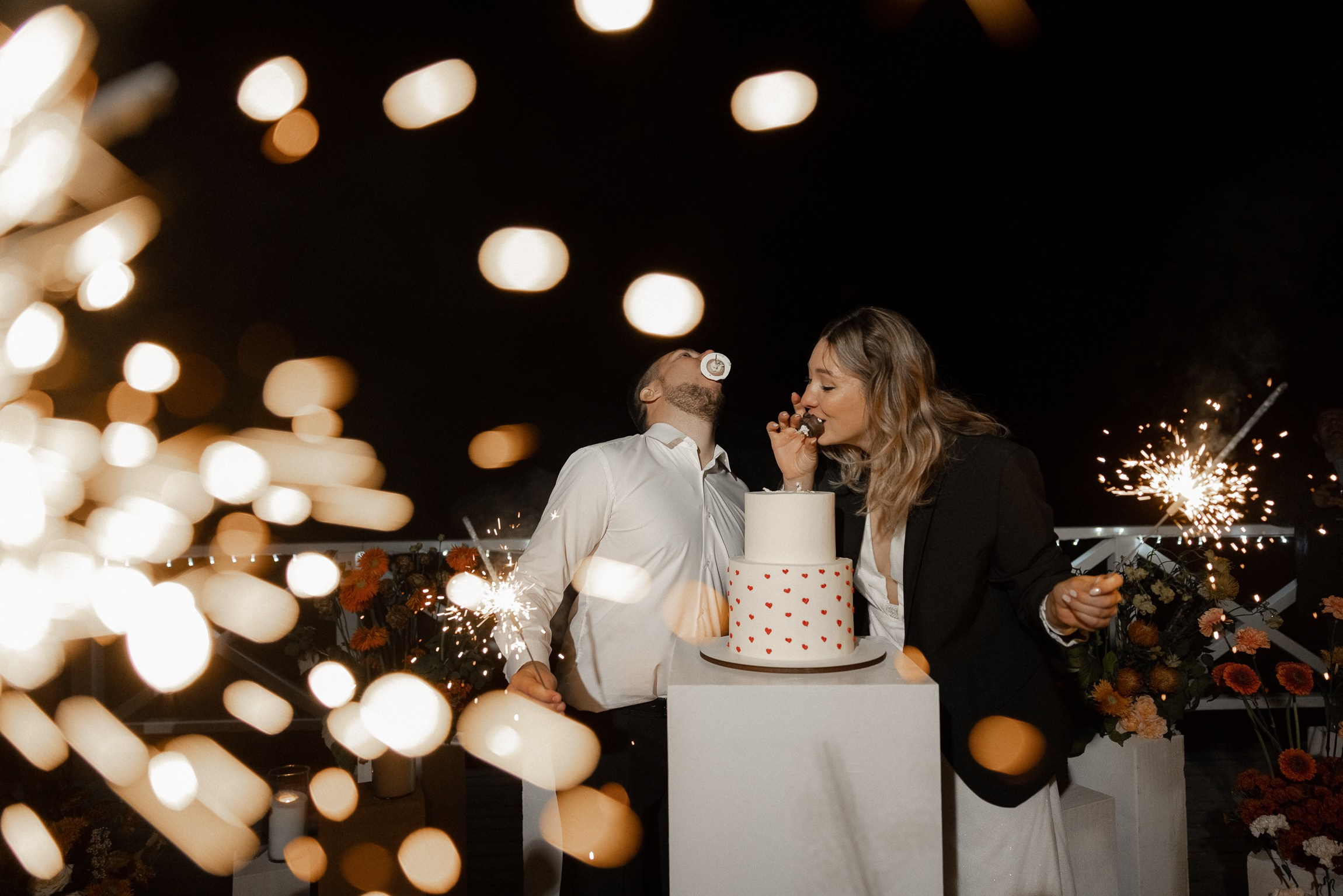 Two people swiped right. Свадебный фотограф Ярославль, Рыбинск