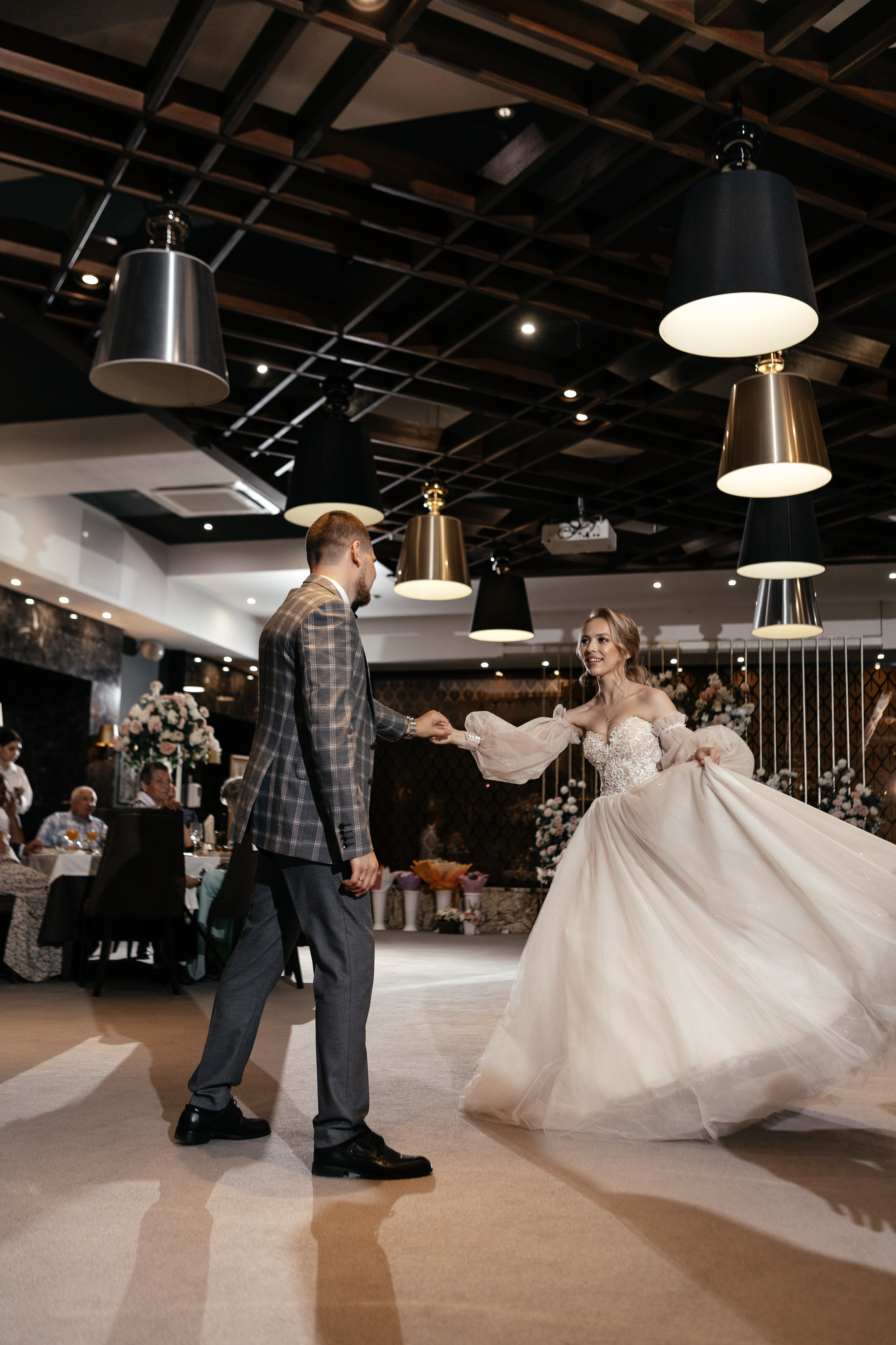 Свадебный фотограф Уфа — Руслан ГабдлисламовЖивые эмоции, красивые кадры, воспоминания на всю жизнь.Работаю по всей Республике Башкортоста. Свадебный фотограф Уфа Руслан Габдлисламов