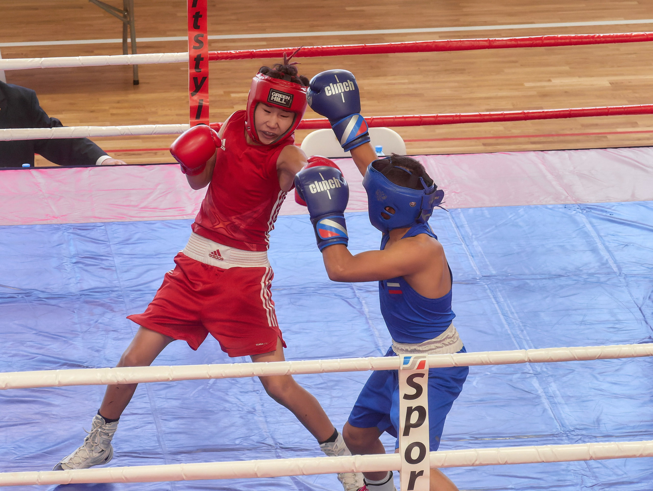 Открытие турнира по боксу памяти героя Советского Союза Михаила Крюкова. Семейный и детский фотограф в Междуреченск Олег Бамбульский