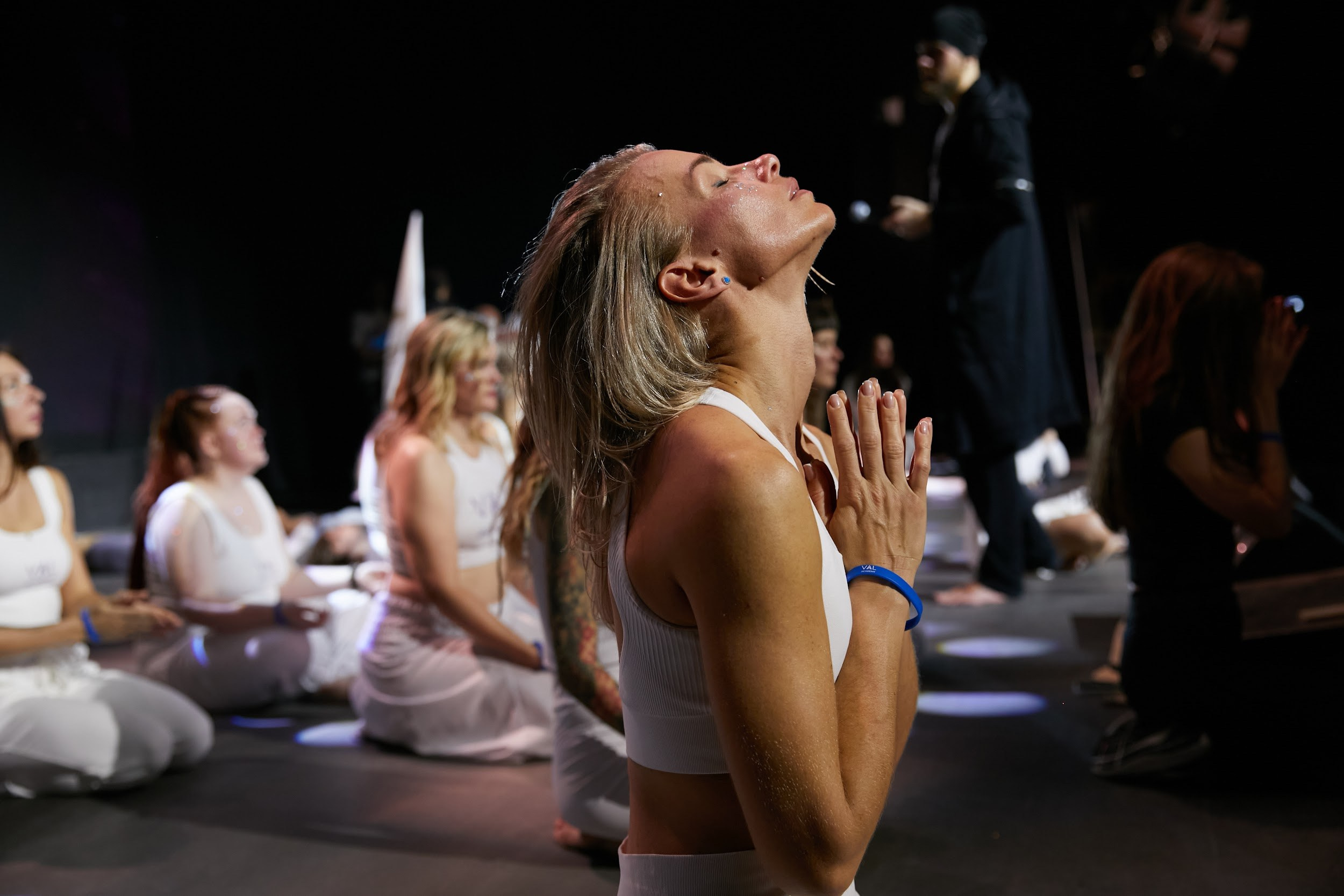 Через хаос — к себе. Крупнейшая в мире динамическая практика. Татьяна Фомичева. Репортажный и светский фотограф в Москве