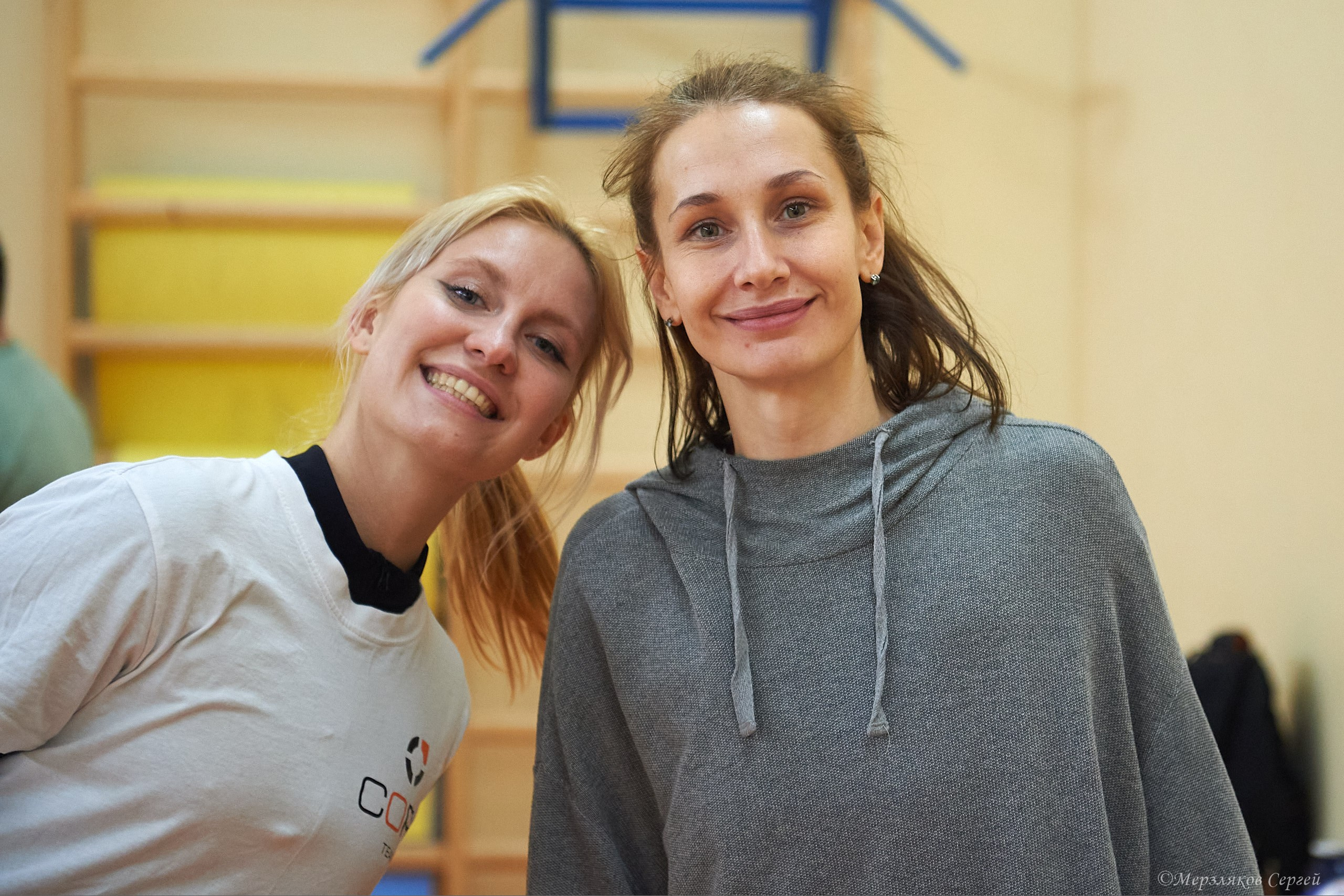 Новогодний турнир по волейболу. Ижевск. 15.12.2023. Спортивный репортажный фотограф в Ижевске Сергей Мерзляков