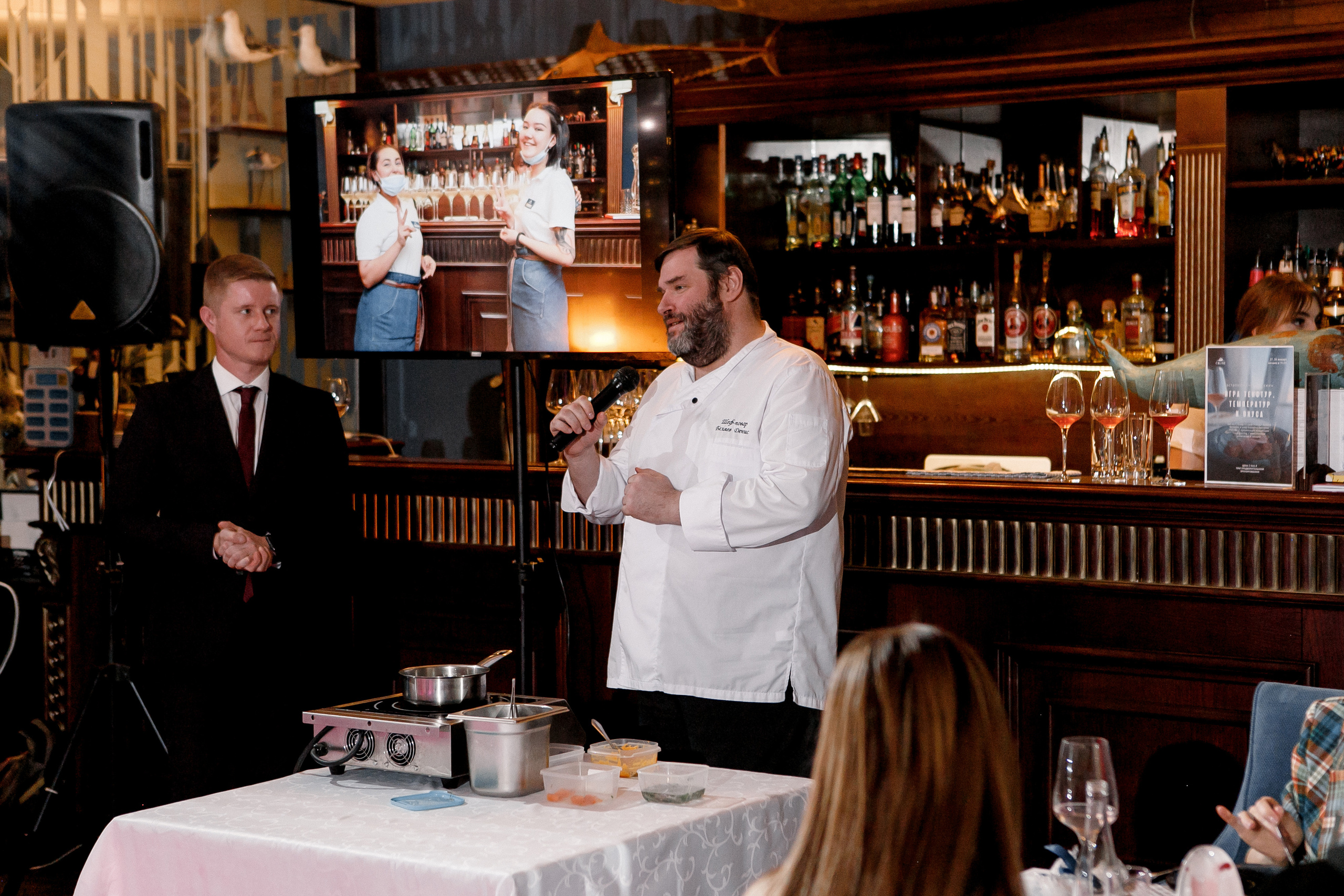Гастроужин в ресторане «Круиз». Фотограф Артем Утешев