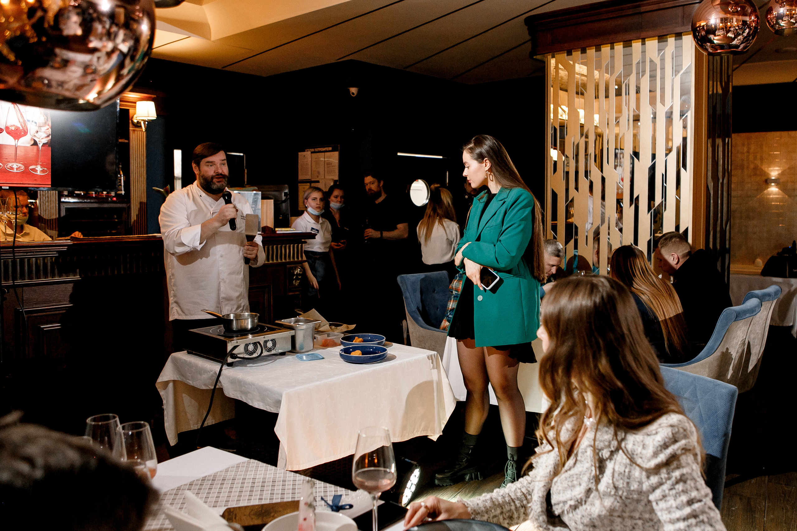 Гастроужин в ресторане «Круиз». Фотограф Артем Утешев