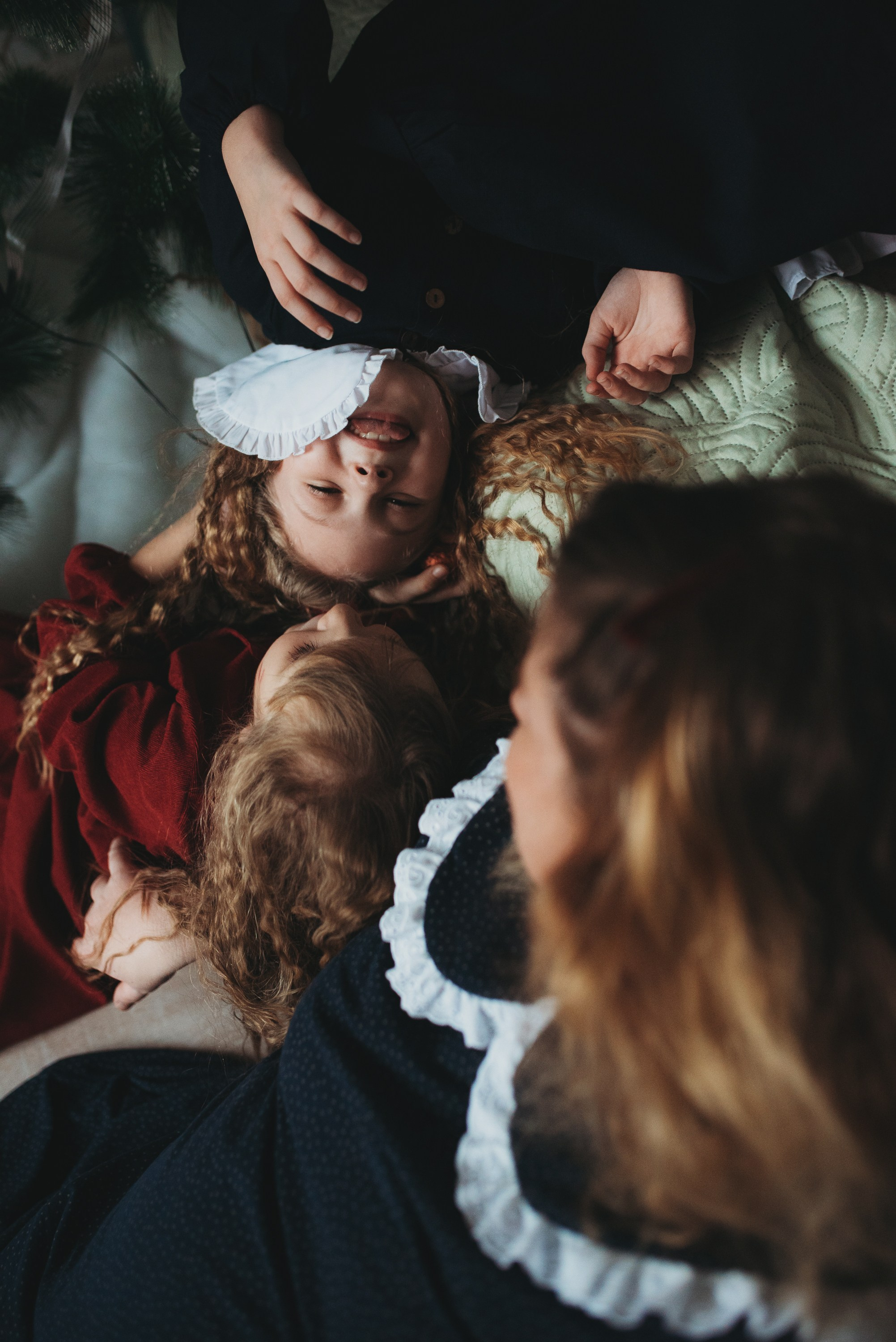 Аня, Кирилл и три солнышка: Злата, Агата и Матвей). Семейный и детский фотограф в Новосибирске и Краснообске — Анна Ким