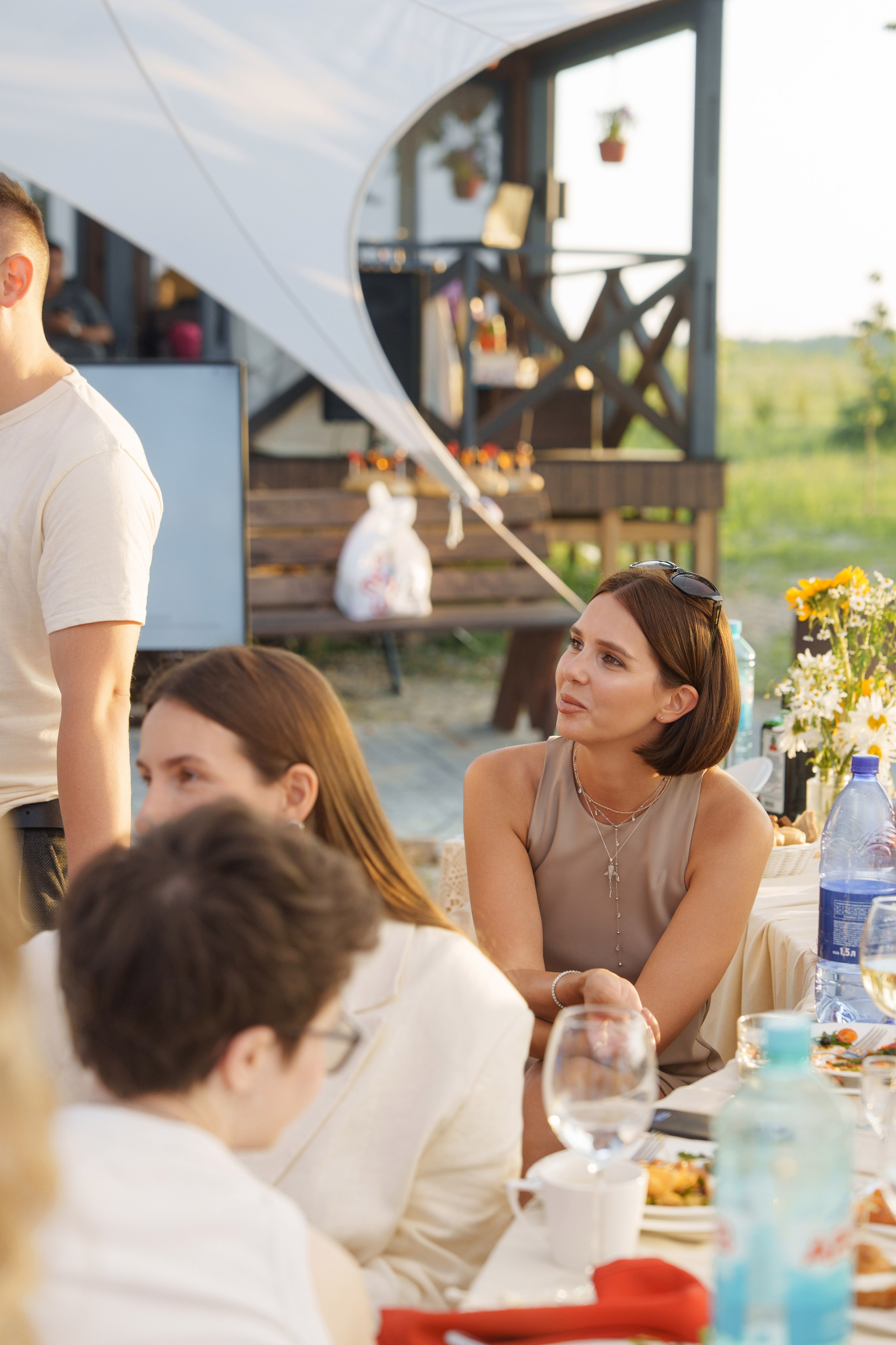Михаил и Ольга (банкетная часть г. Брянск). Свадебный и репортажный фотограф Элина Козырьянова