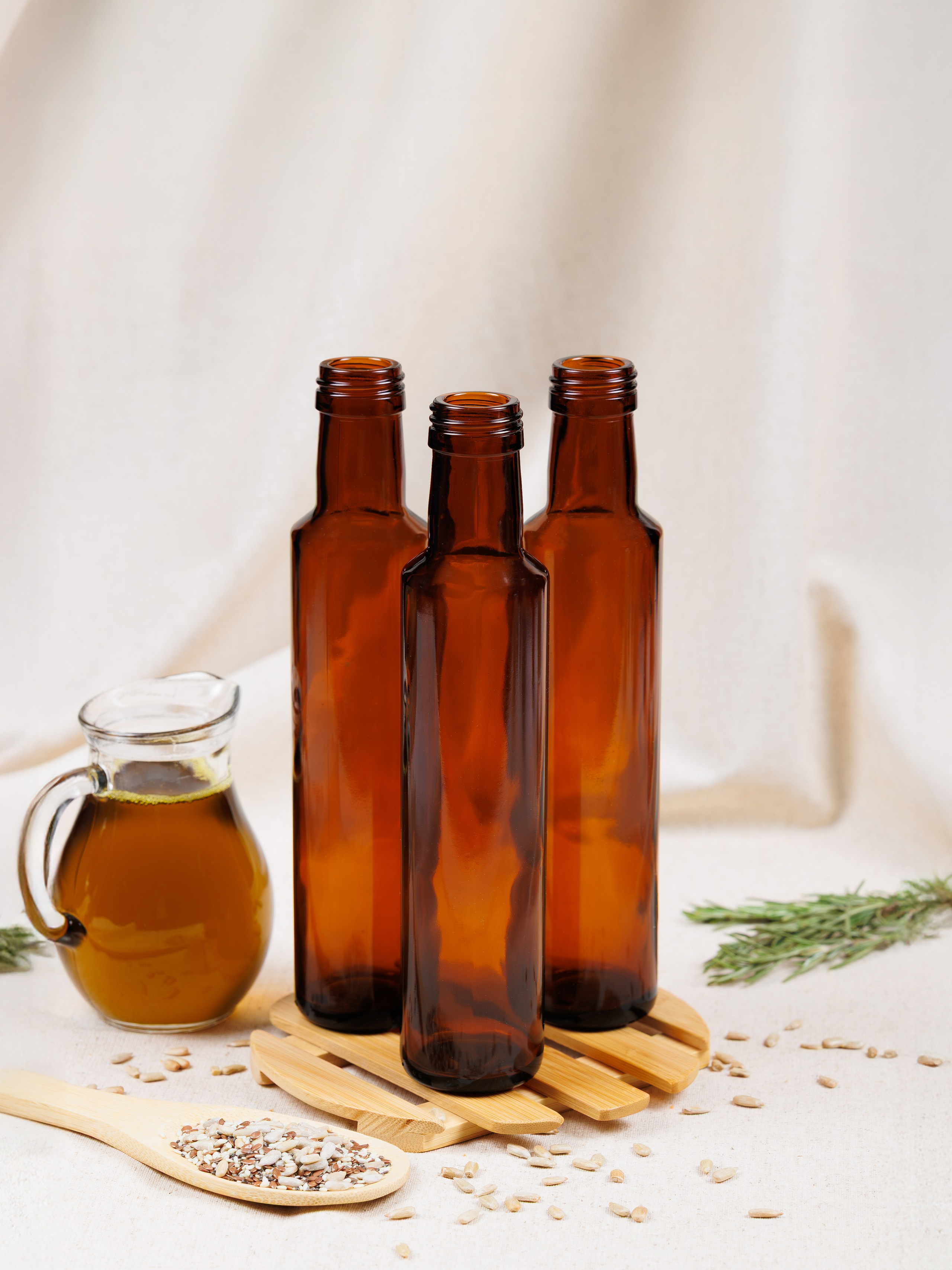 Бутылка для масла. Фотосъёмка для бизнеса — предметное фото, репортаж с мероприятий, портреты людей, съёмка интерьера и экстерьера