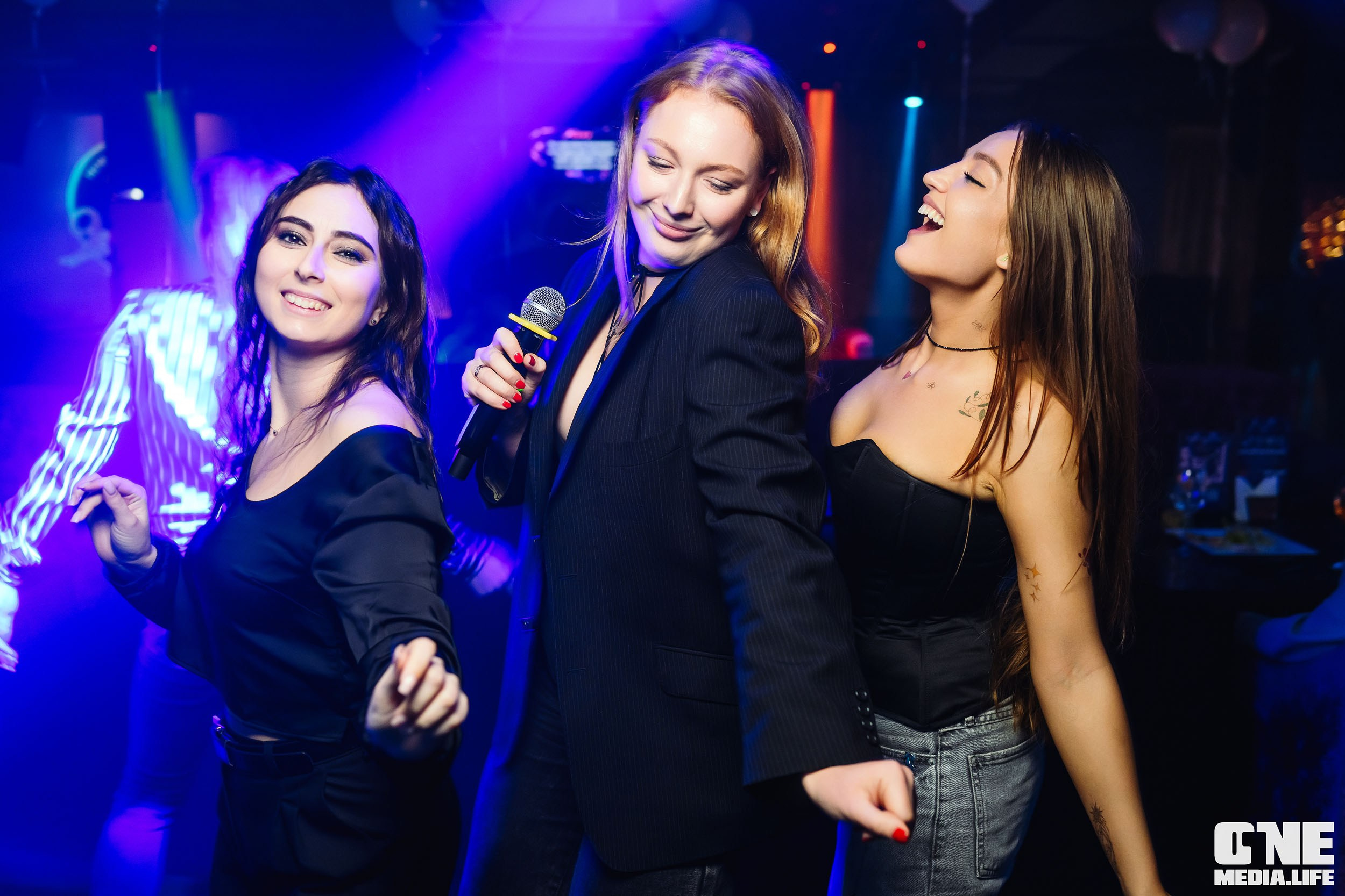 Фоторепортаж из караоке-клуба Эйфория. One Media Life: фоторепортажи, фотоотчеты с мероприятий и заведений