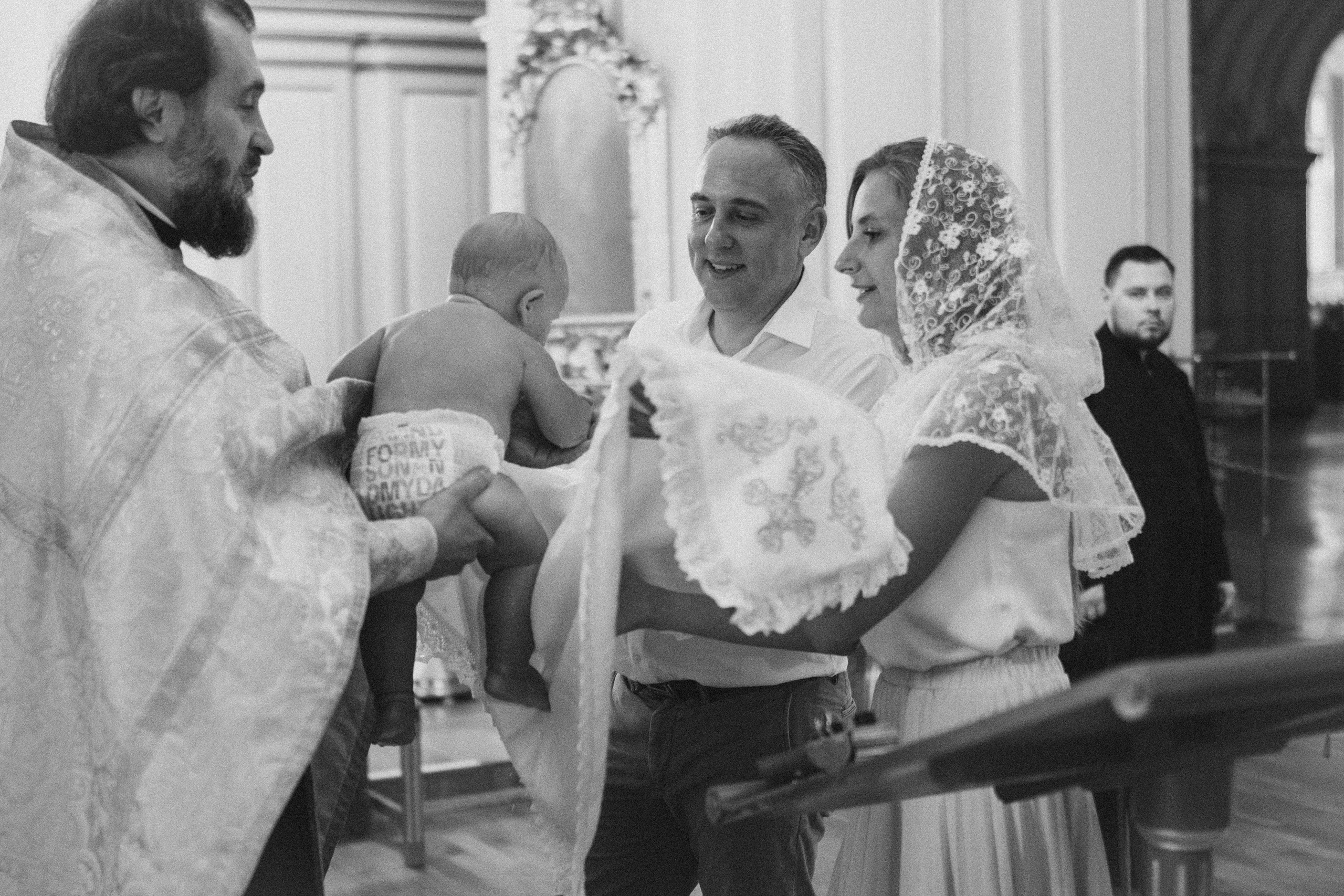 Крещение в Никольском соборе. Семейный фотограф и видеограф Алёна Ким