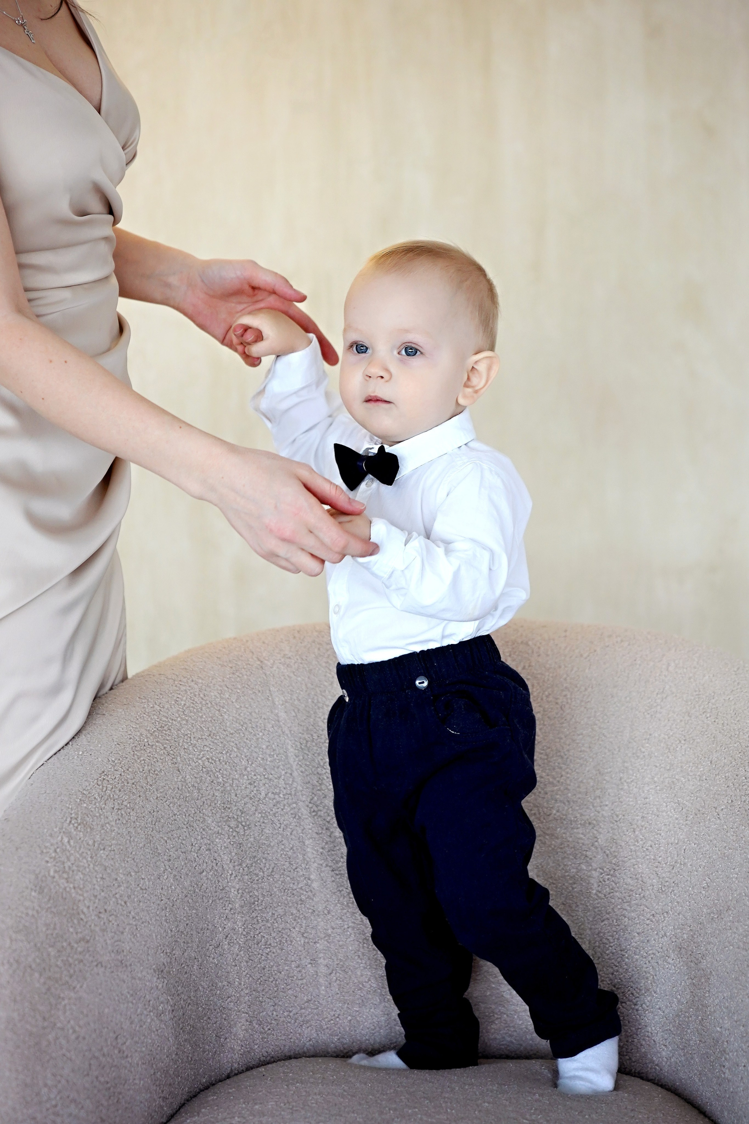 Семейная фотосессия в студии ZOOM (Сосенки). Семейный и детский фотограф в Москве Екатерина Офицерова