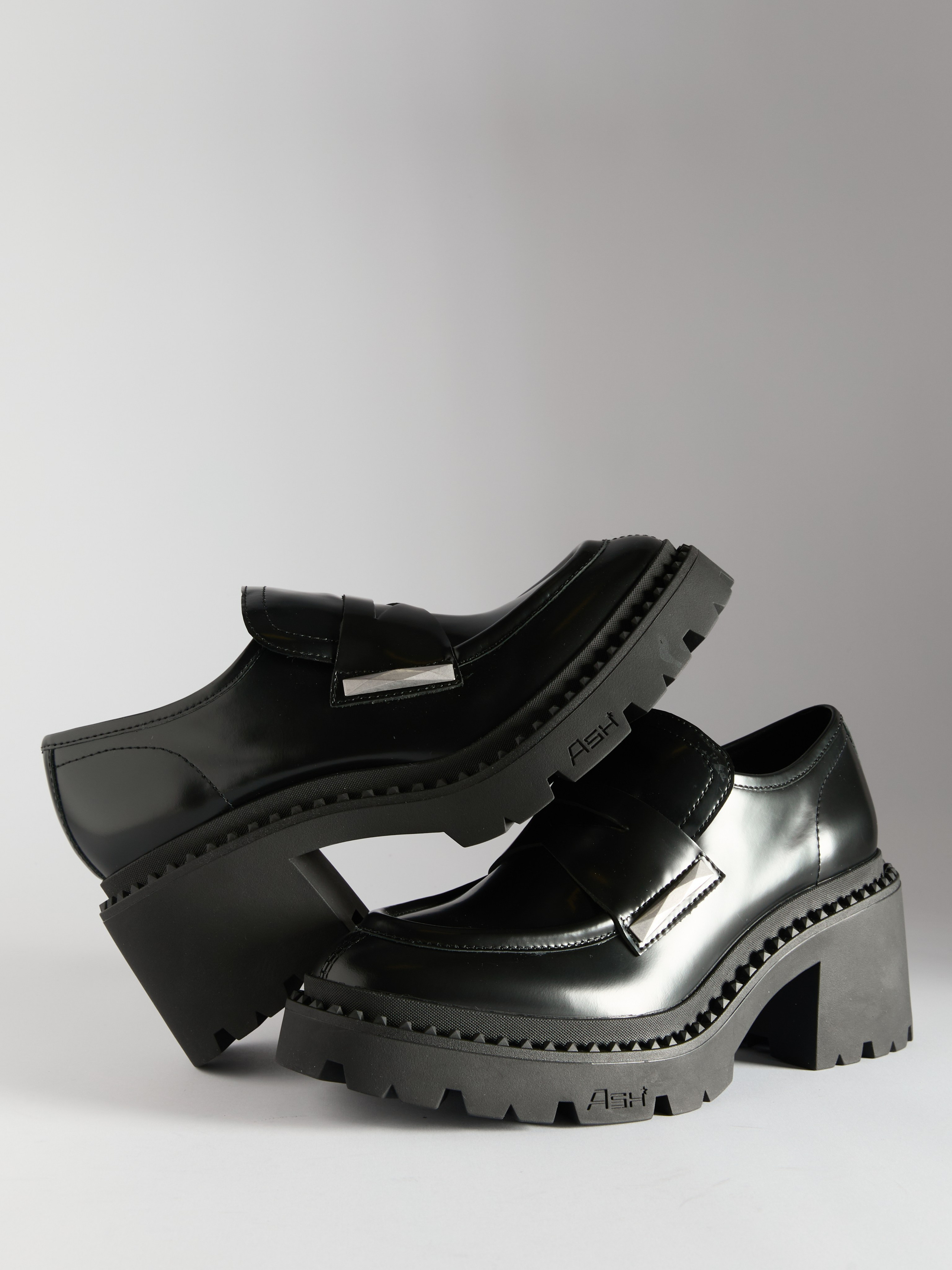 Предметный фотограф в Москве Евгений Шубин