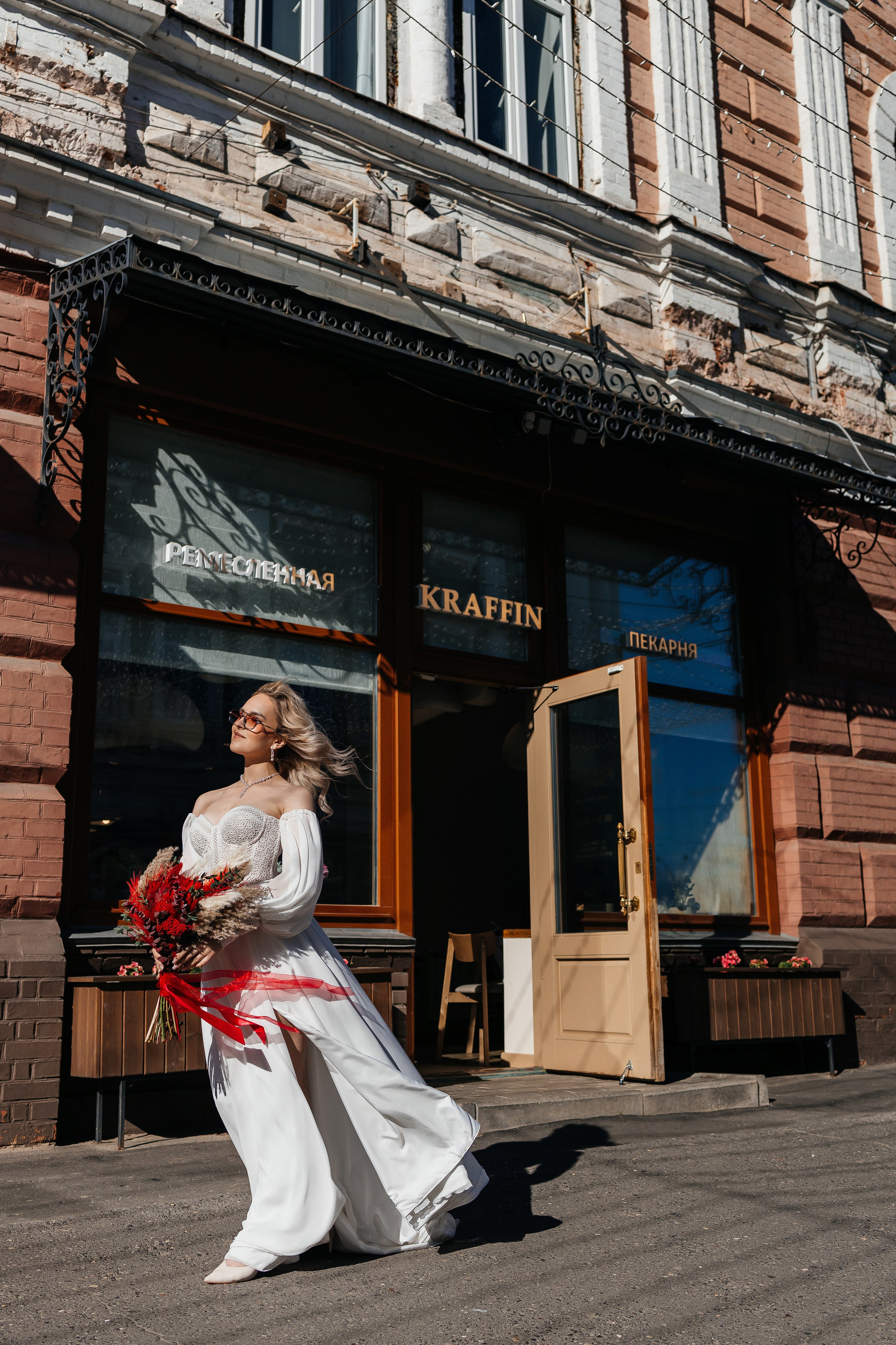 Грандиозное свадебное событие в уютном ресторане. Олег Сверчков | Свадебный фотограф Вологда