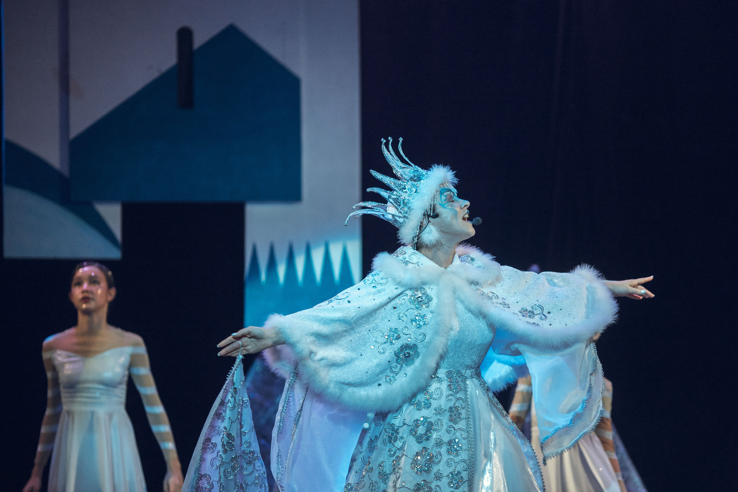 Сцена. Фотограф Людмила Оюн