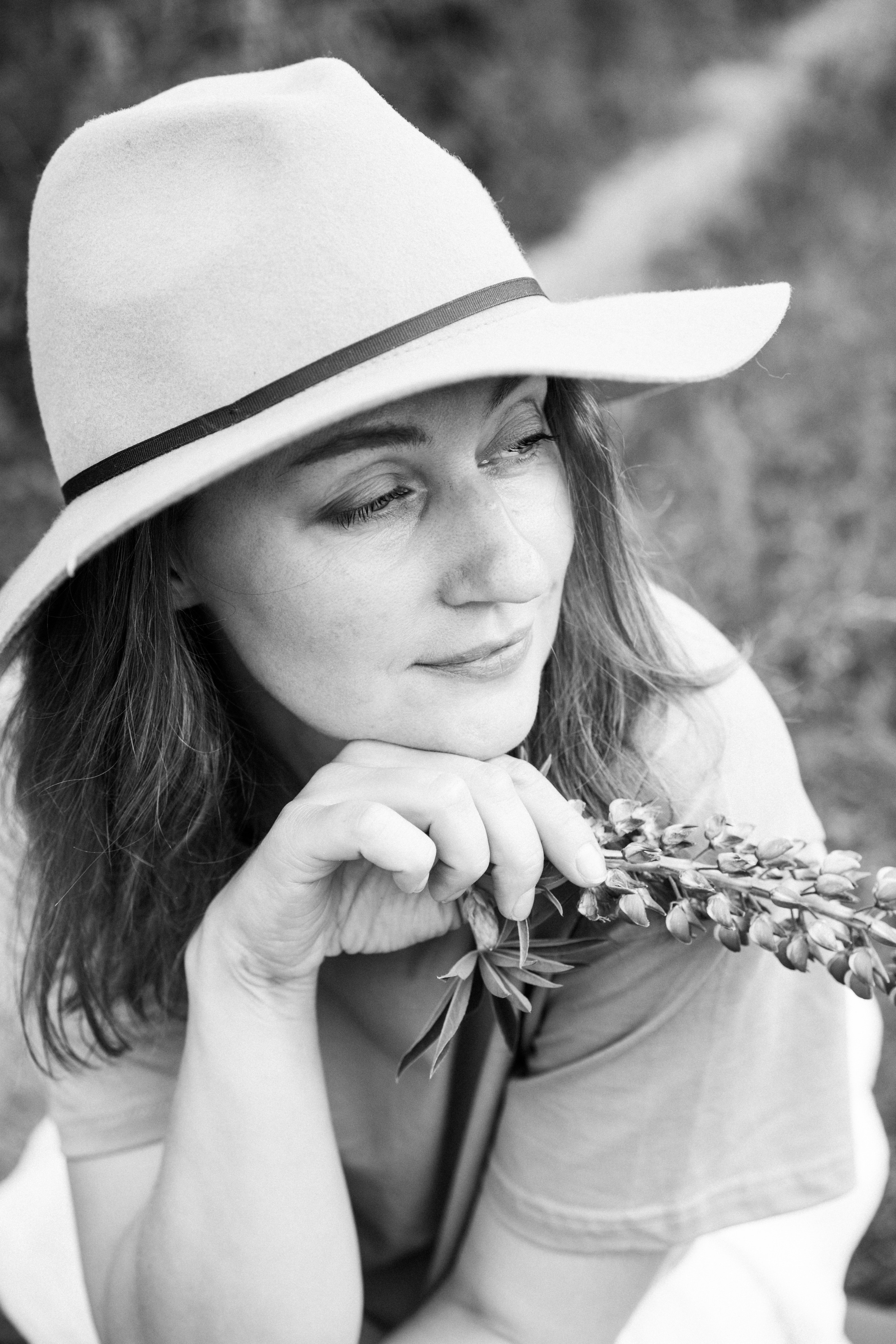 Фотосессия в люпинрах. Лиза Фирстова — самый добрый фотограф