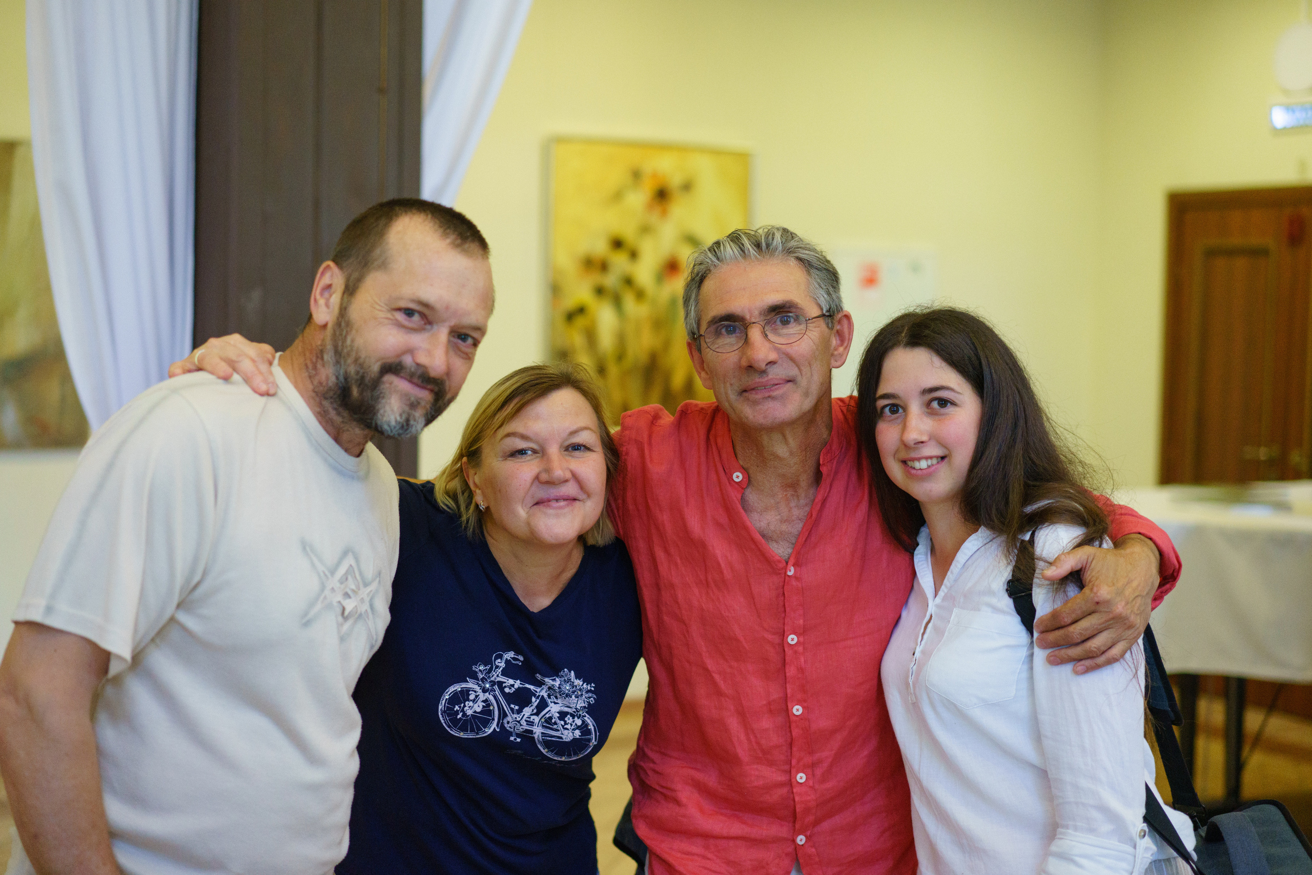 Открытие выставки Ильи Даньшина «Берега» в Городе Мастеров в Поленово. Лиза Фирстова — самый добрый фотограф