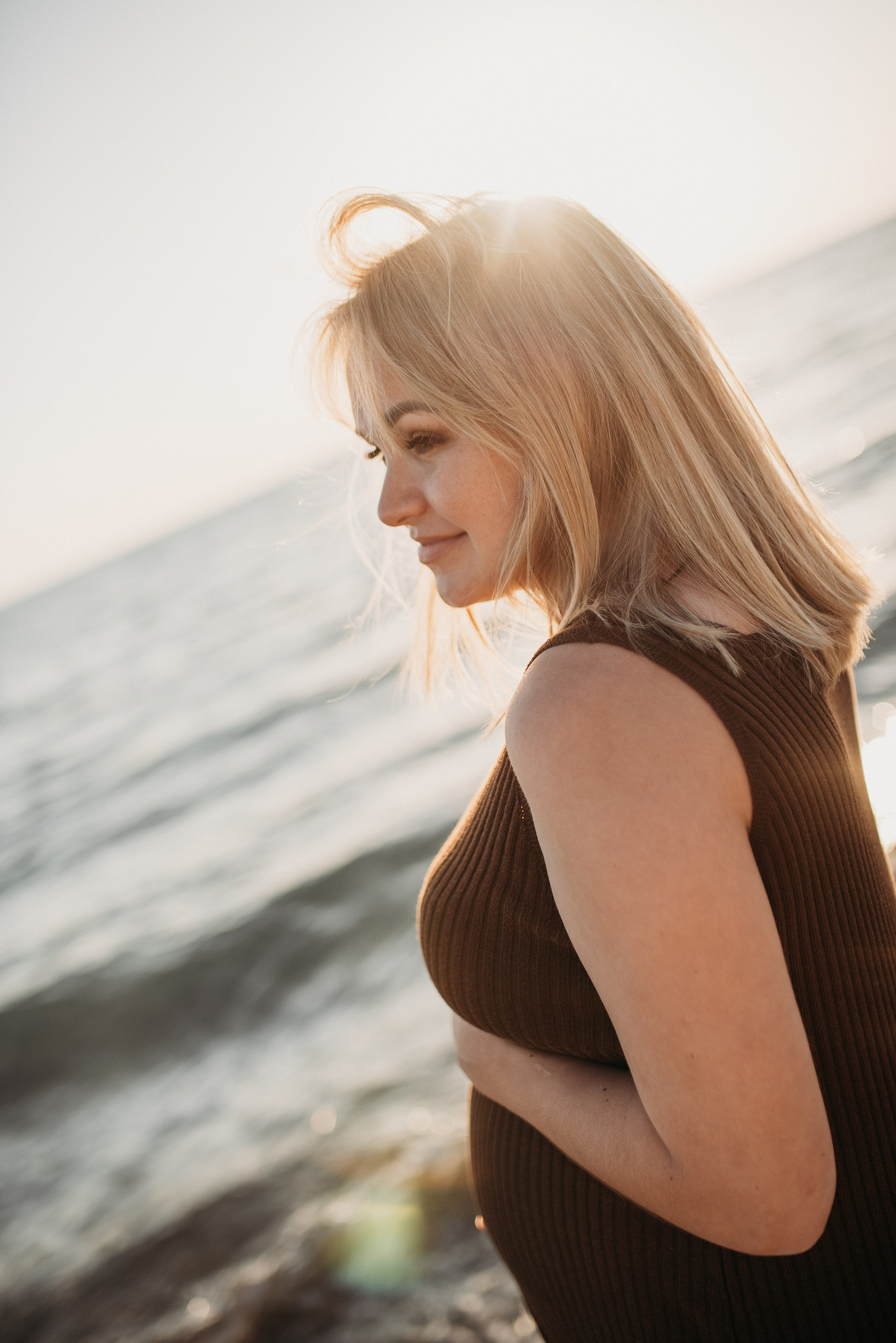 Семейная фотосессия в Головинке на берегу моря на закате. Фотограф в Сочи — Маргарита Поганова