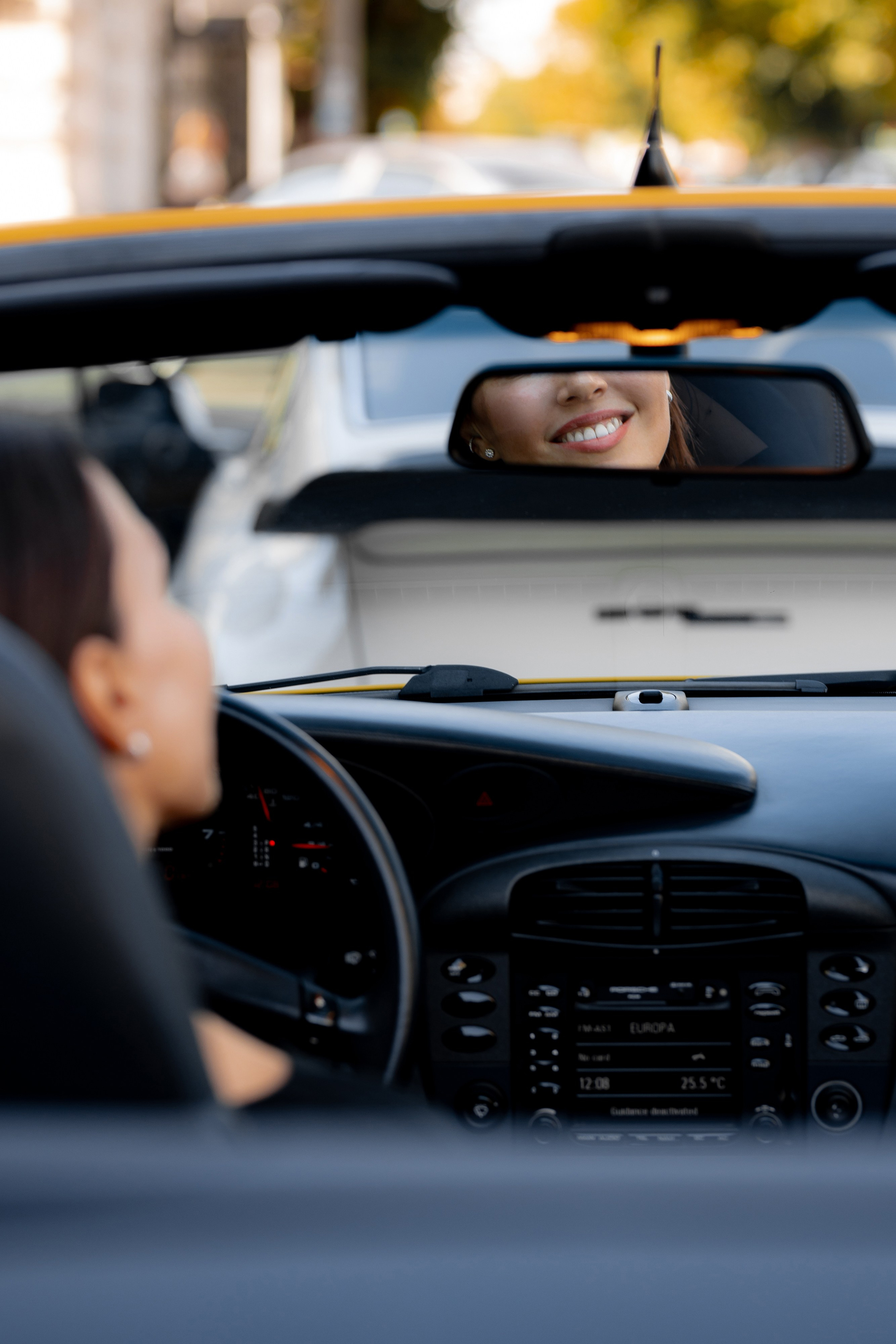 Porsche Завтрак в Cou-cou Bistro. Главная