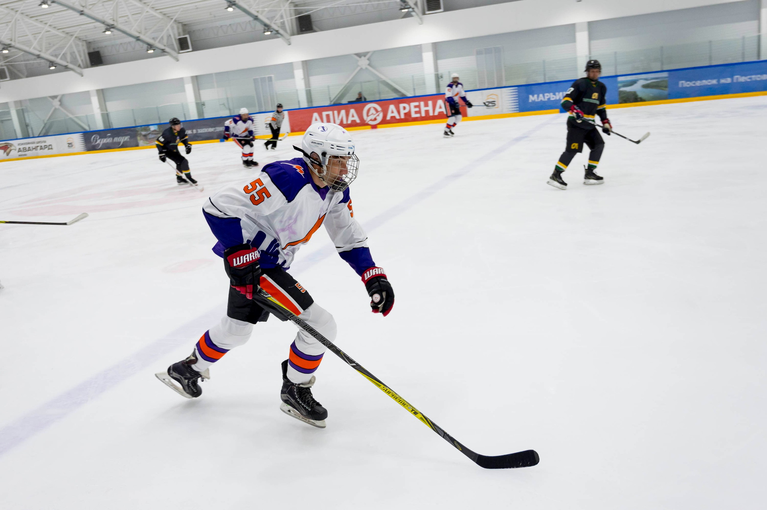 Хоккейный матч корпоративной команды Зарубежнефть. Репортажный фотограф и видеограф Слава Думчев. Тимбилдинги, отчетники, корпоративы