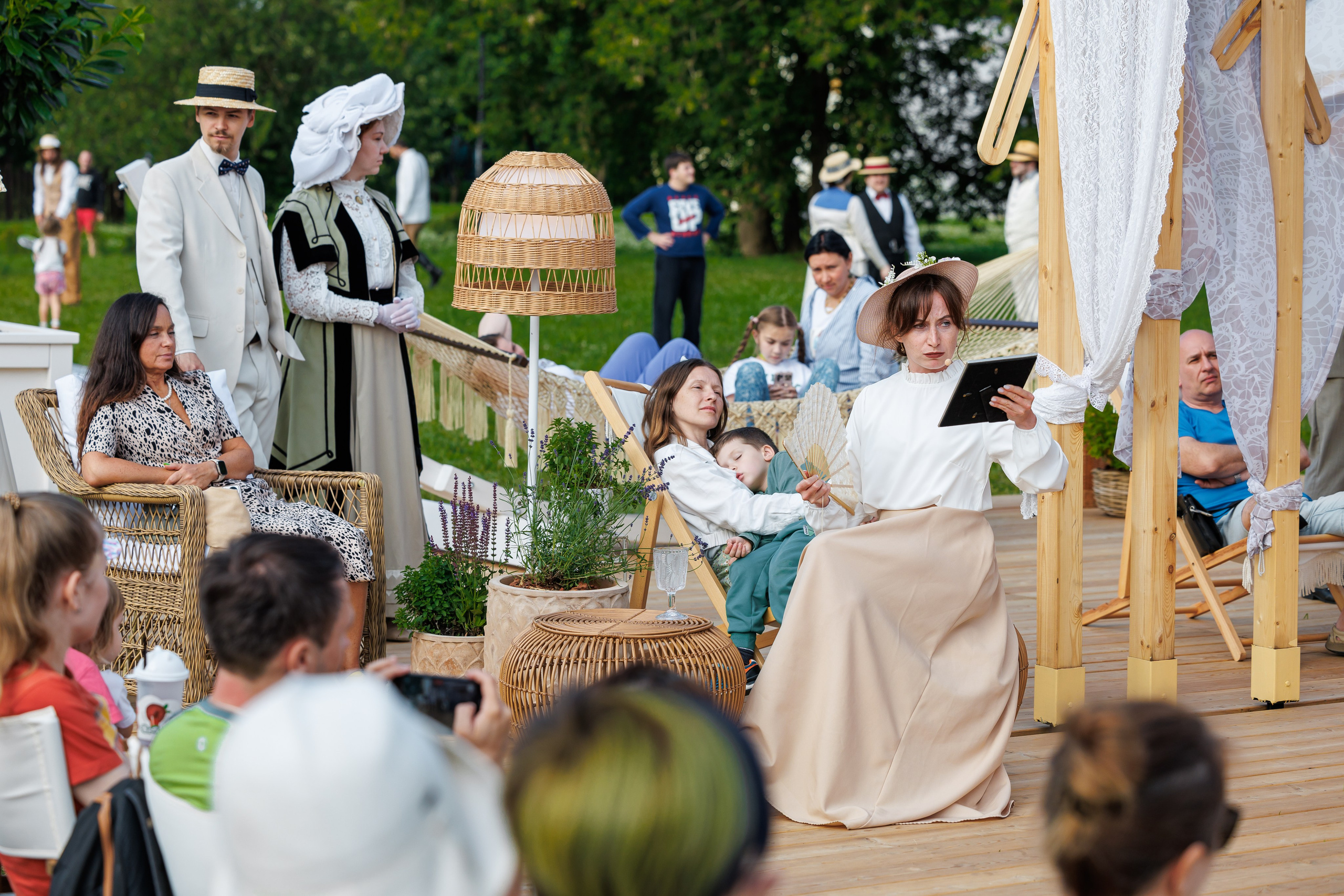Городской фестиваль «Усадьбы Москвы. Городская дача». Репортажный фотограф в Москве Екатерина Якель