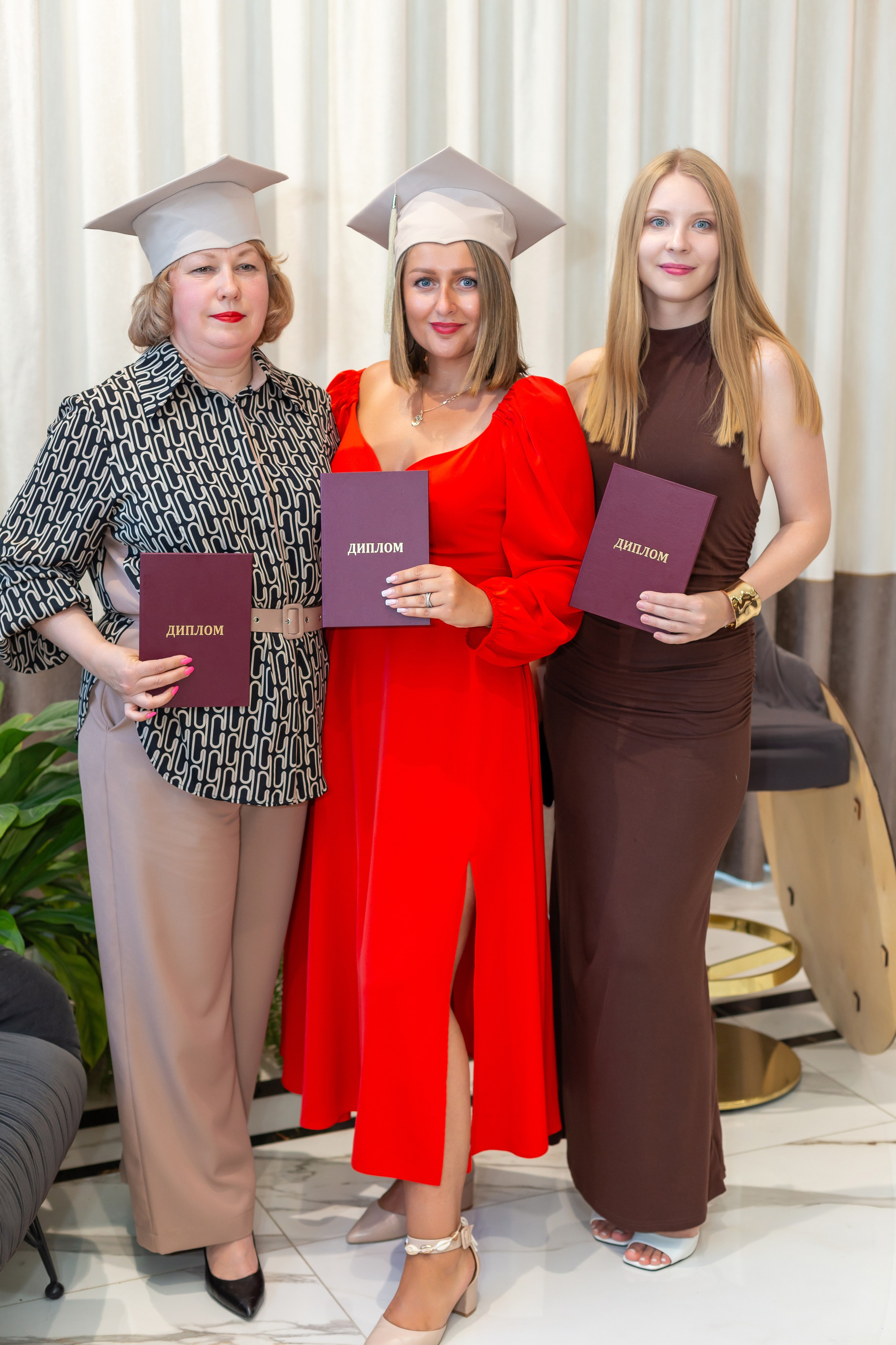 Выпускной курса психологов. Ирина Квасова | Фотограф в стиле VOGUE | Тюмень