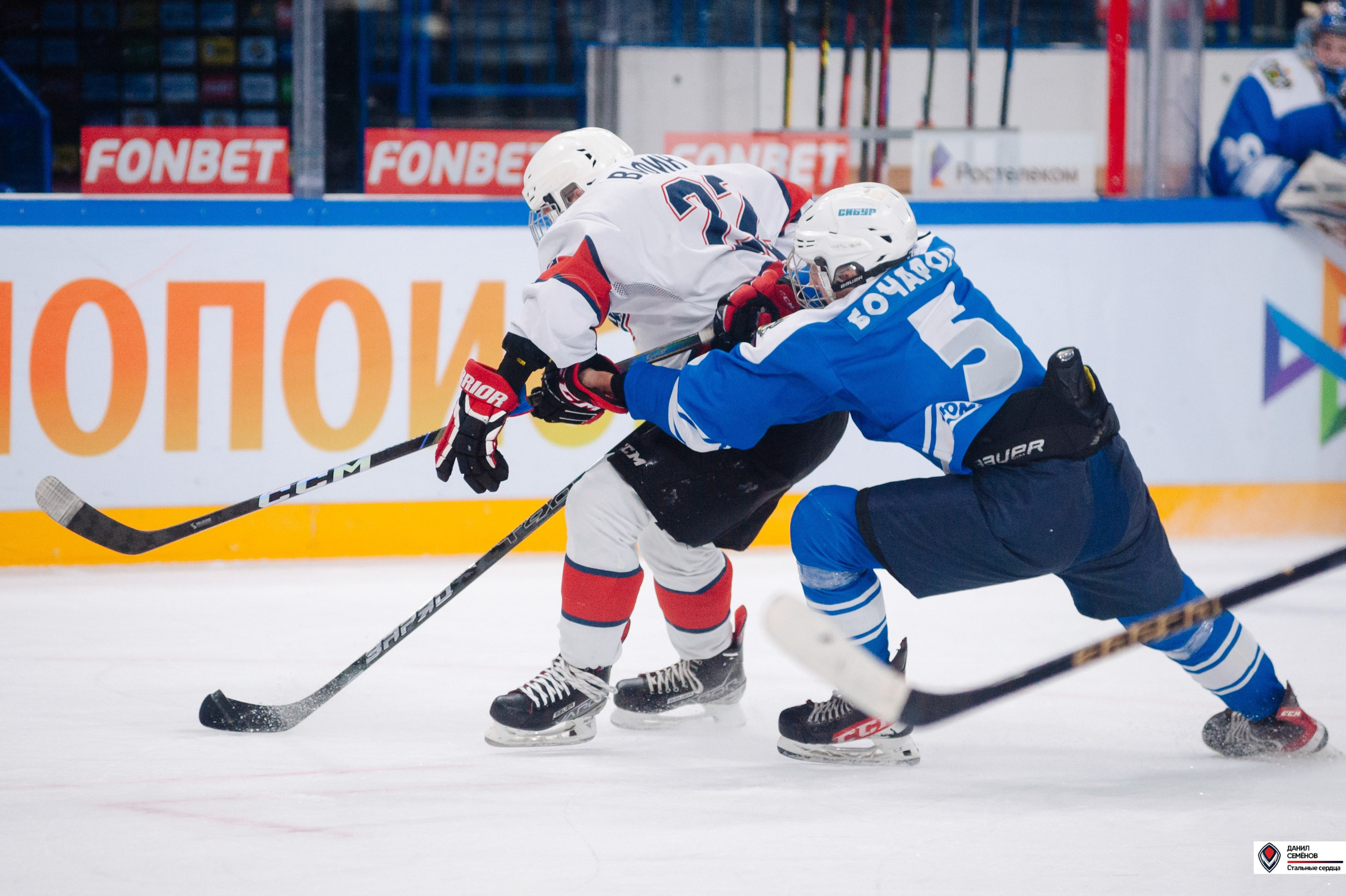 Чемпионат СХЛ. Стальные сердца — Газовик. Фотограф Магнитогорск Данил Семенов