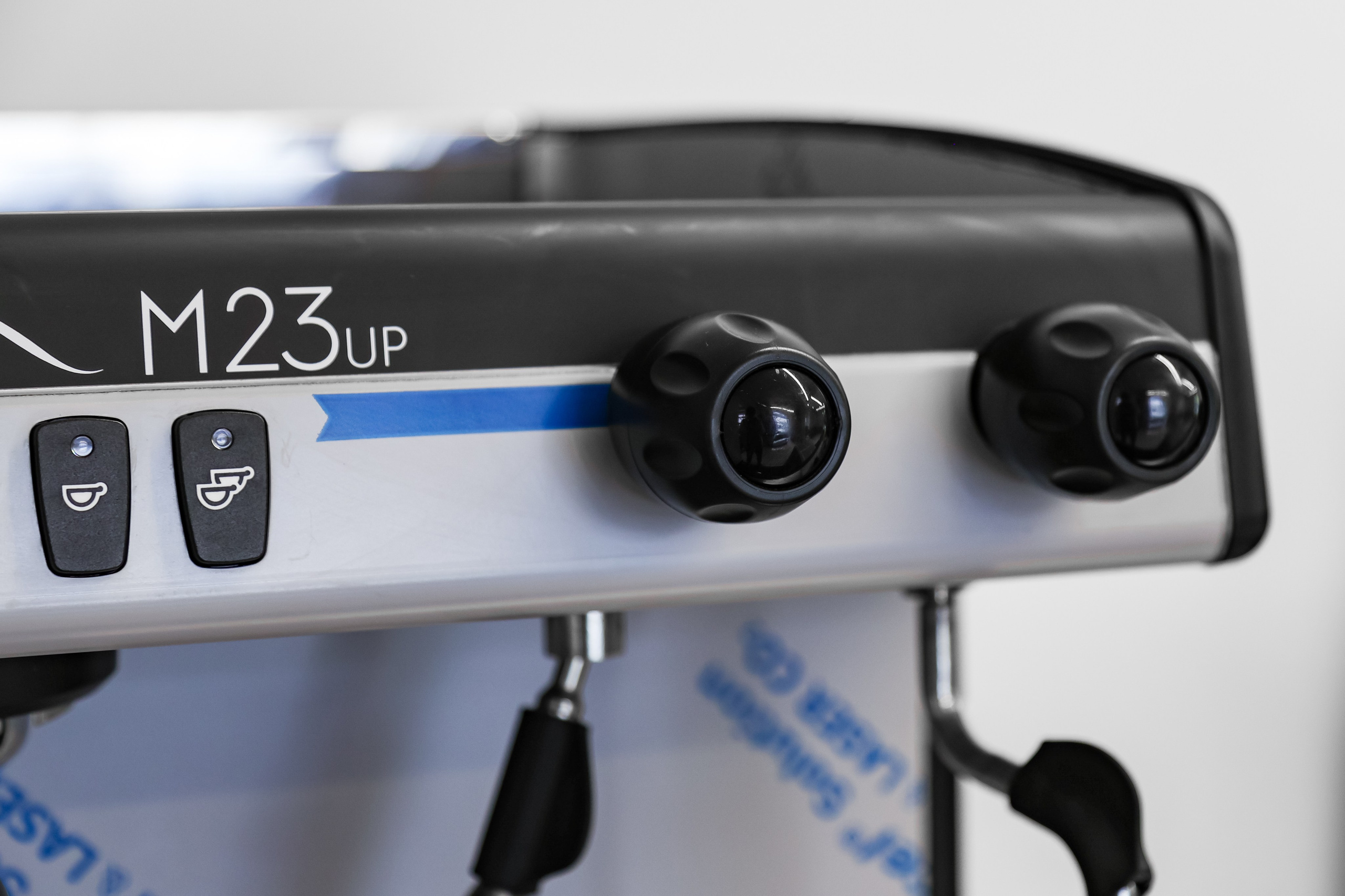 COFFEE MACHINES FOR MARKETPLACE. Mixturecaptures