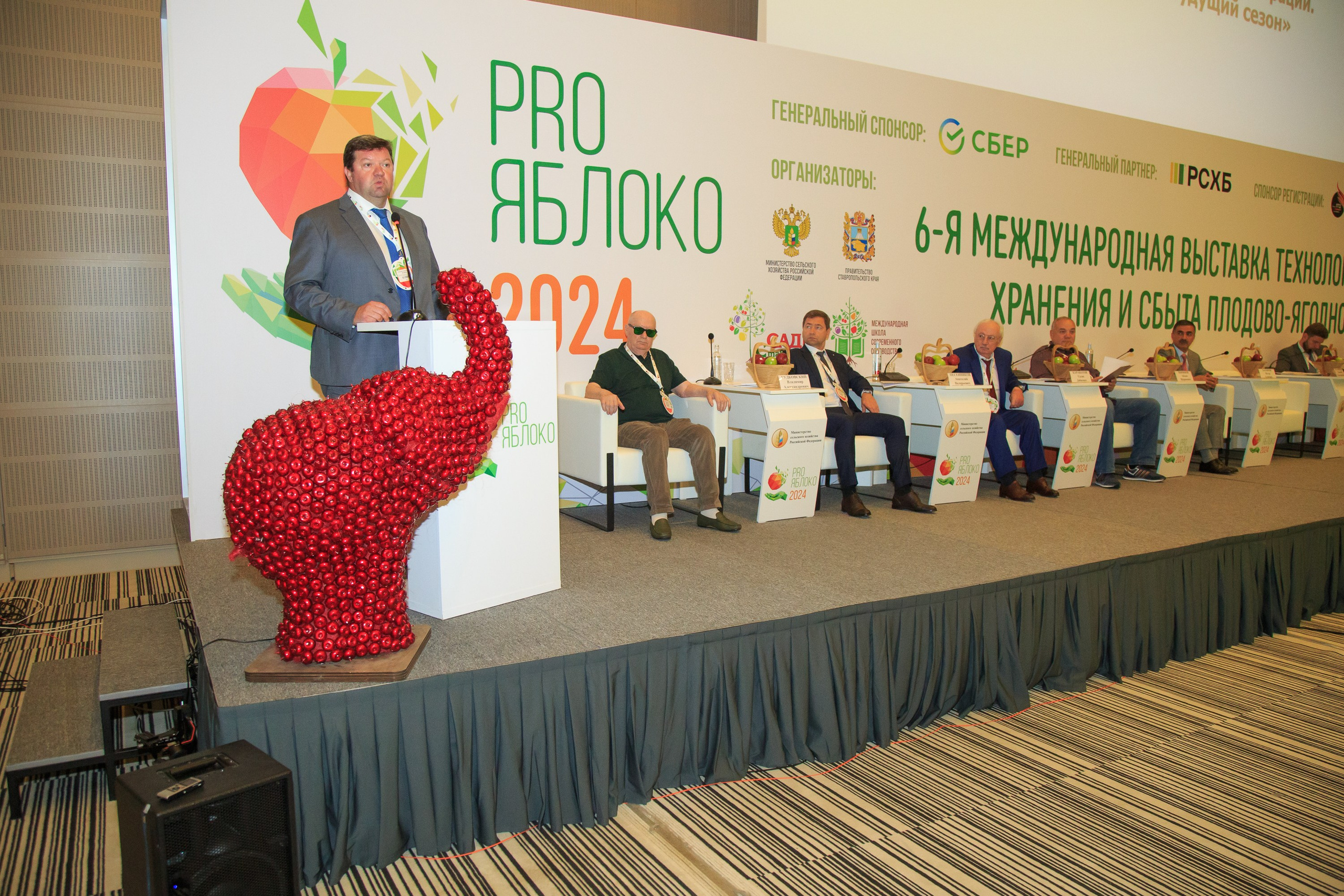 Репортажный фотограф. Репортажная фотосъёмка Минеральные Воды, Пятигорск, Кисловодск, Ставрополь. Репортажный и свадебный фотограф Пятигорск и КМВ