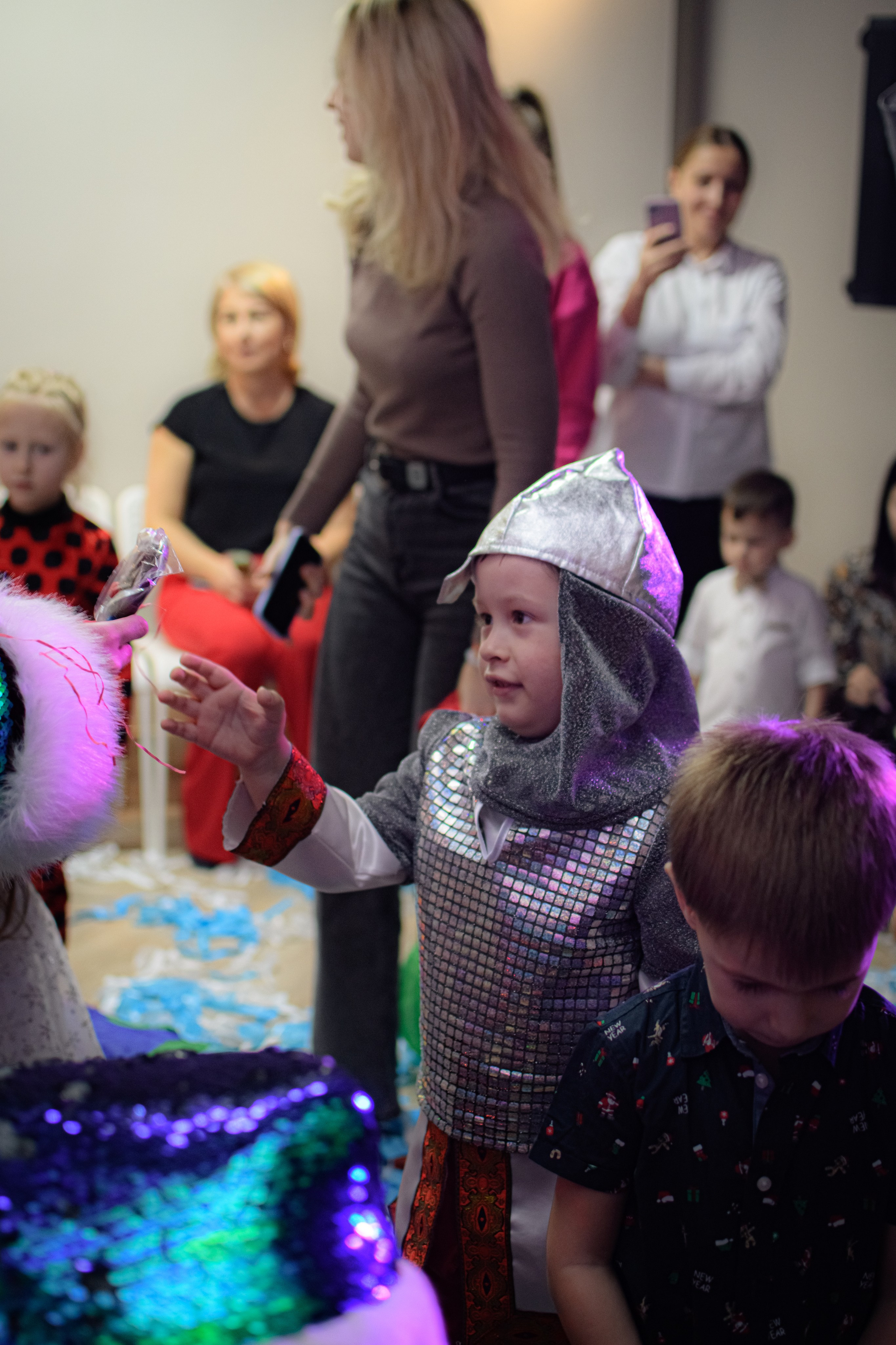 HAPPY NEW YEAR. Photokarish