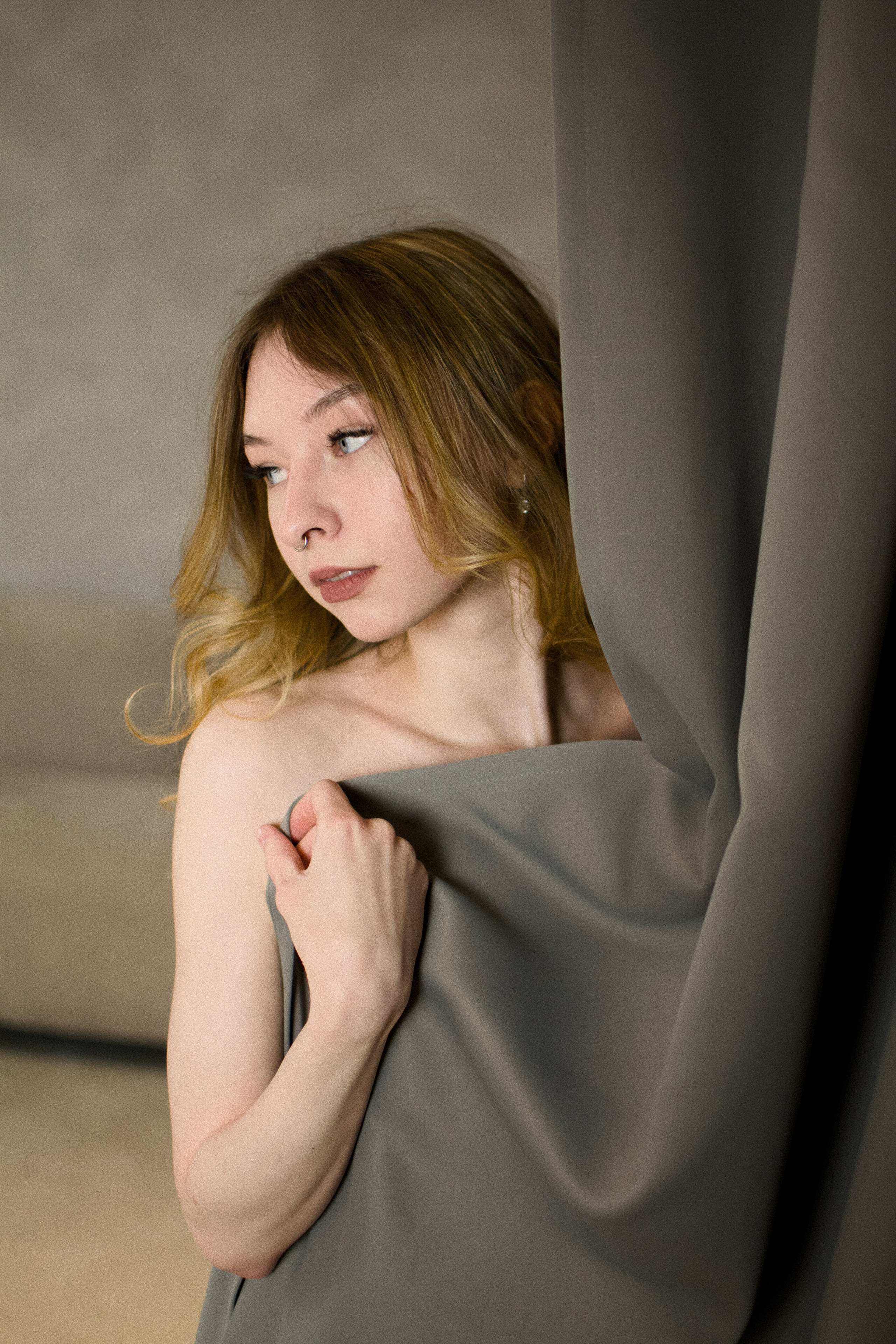 Дорогие дамы! С 8-м марта!. Женский фотограф СПб; Тельтевский Владислав