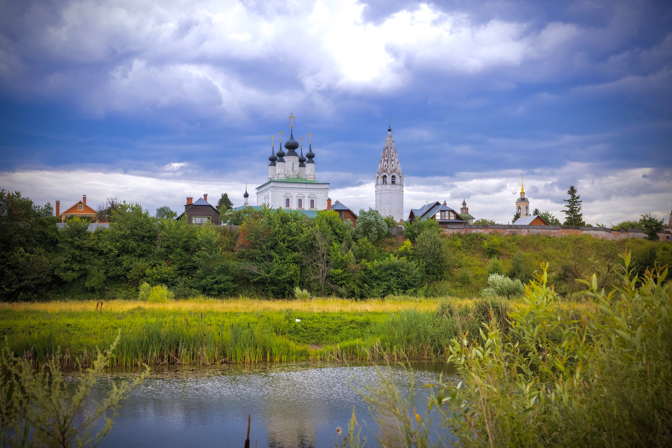 Суздаль - жемчужина Золотого кольца России. Фотограф Андрей Басов
