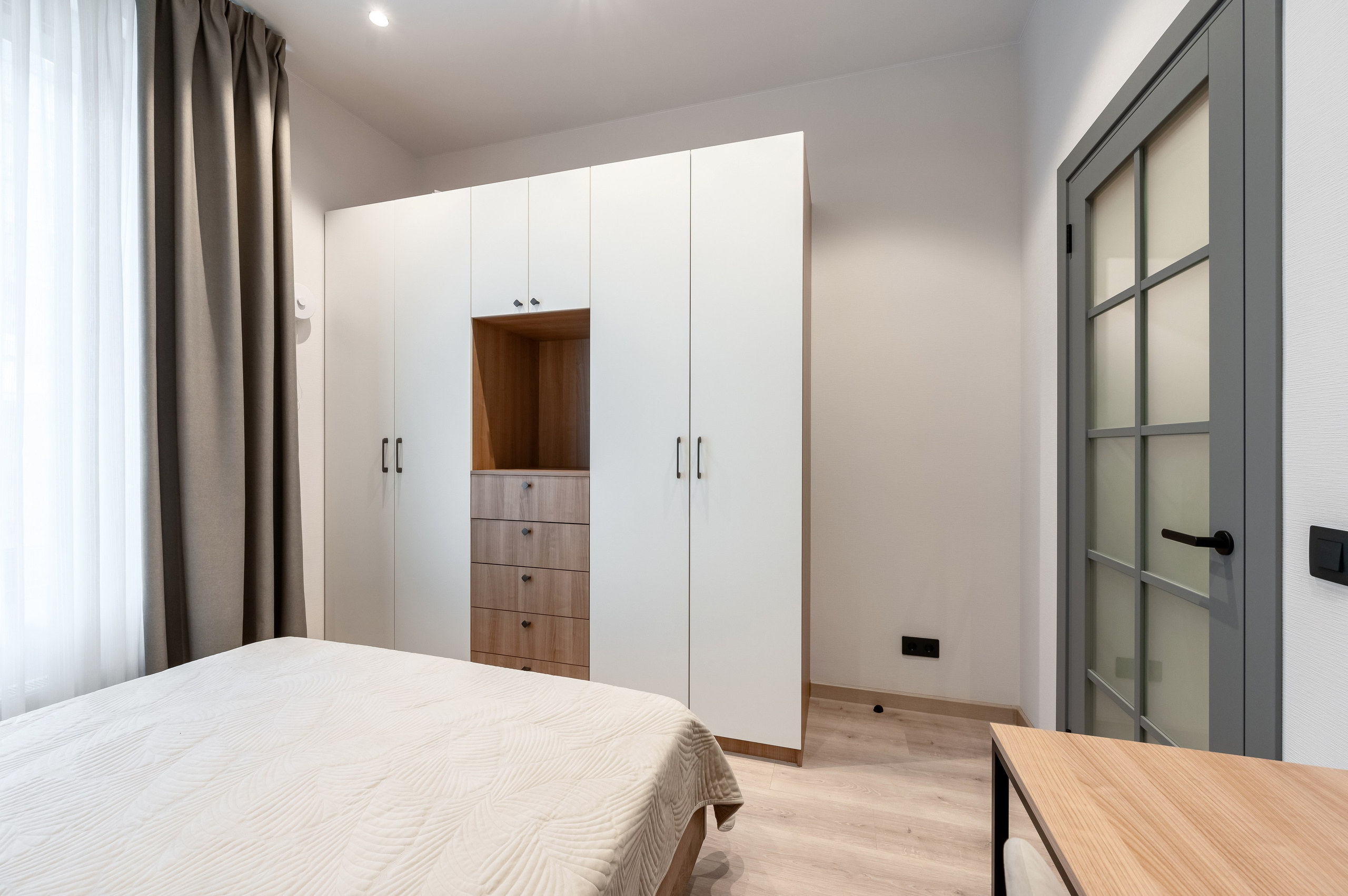 Квартира на А. Матросова 3. Интерьерный фотограф. Фото- видеосъемка недвижимости Санкт-Петербург