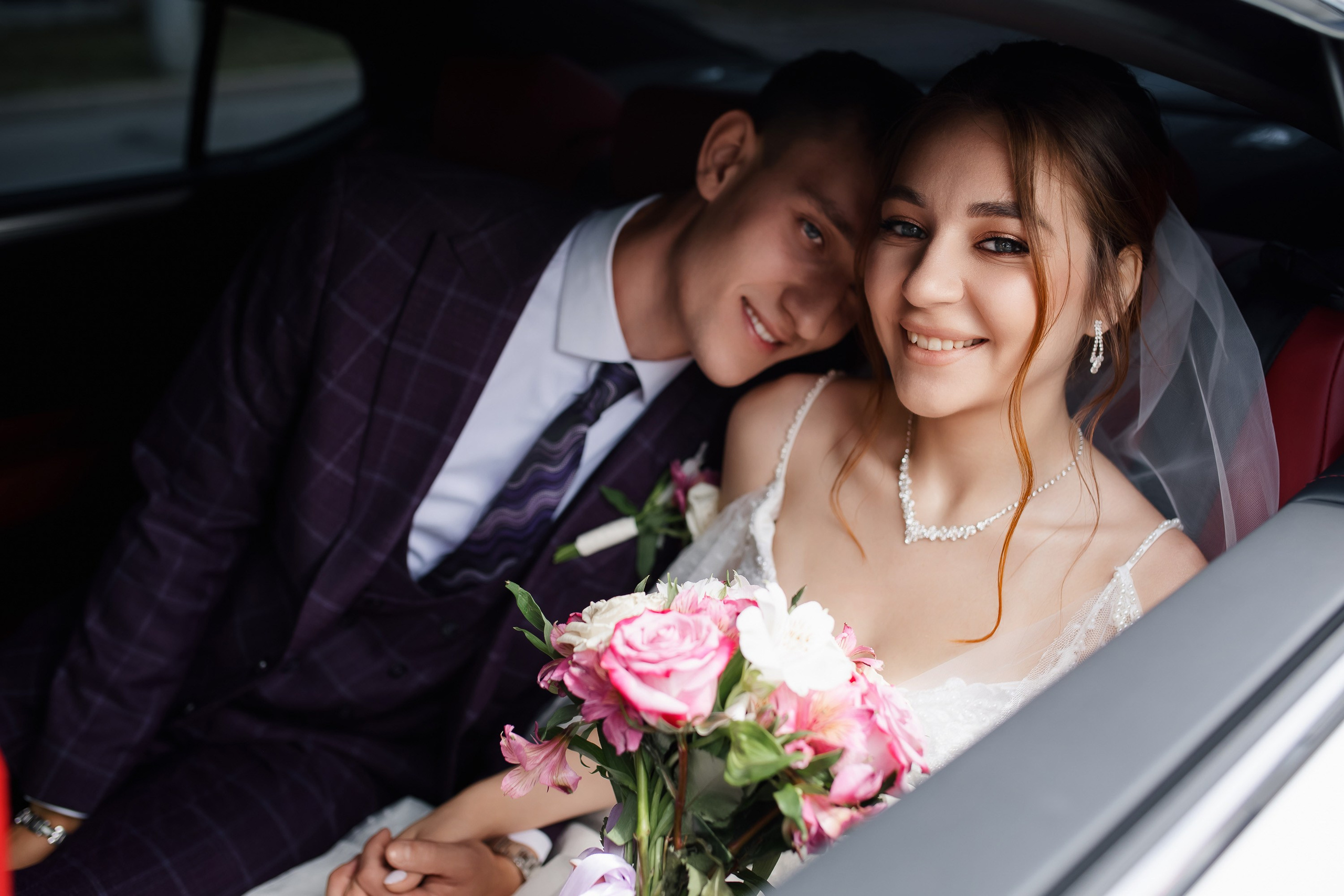 Ксения и Максим. Сборы Sopka. Прогулка по городу. Свадебный фотограф в Хабаровске