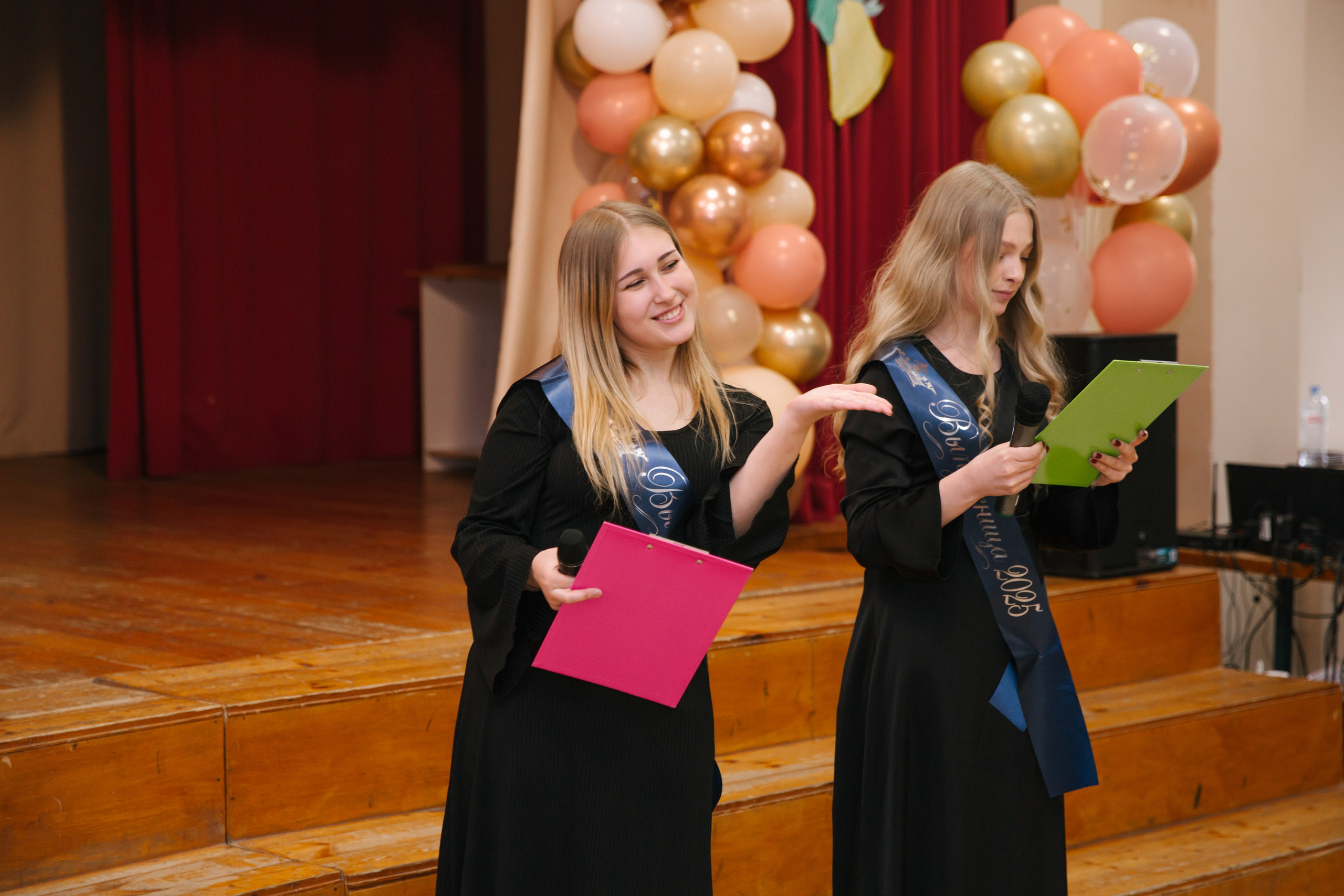 Последний Звонок — 9 класс. Портретный и репортажный фотограф в Санкт-Петербурге Елизавета Я