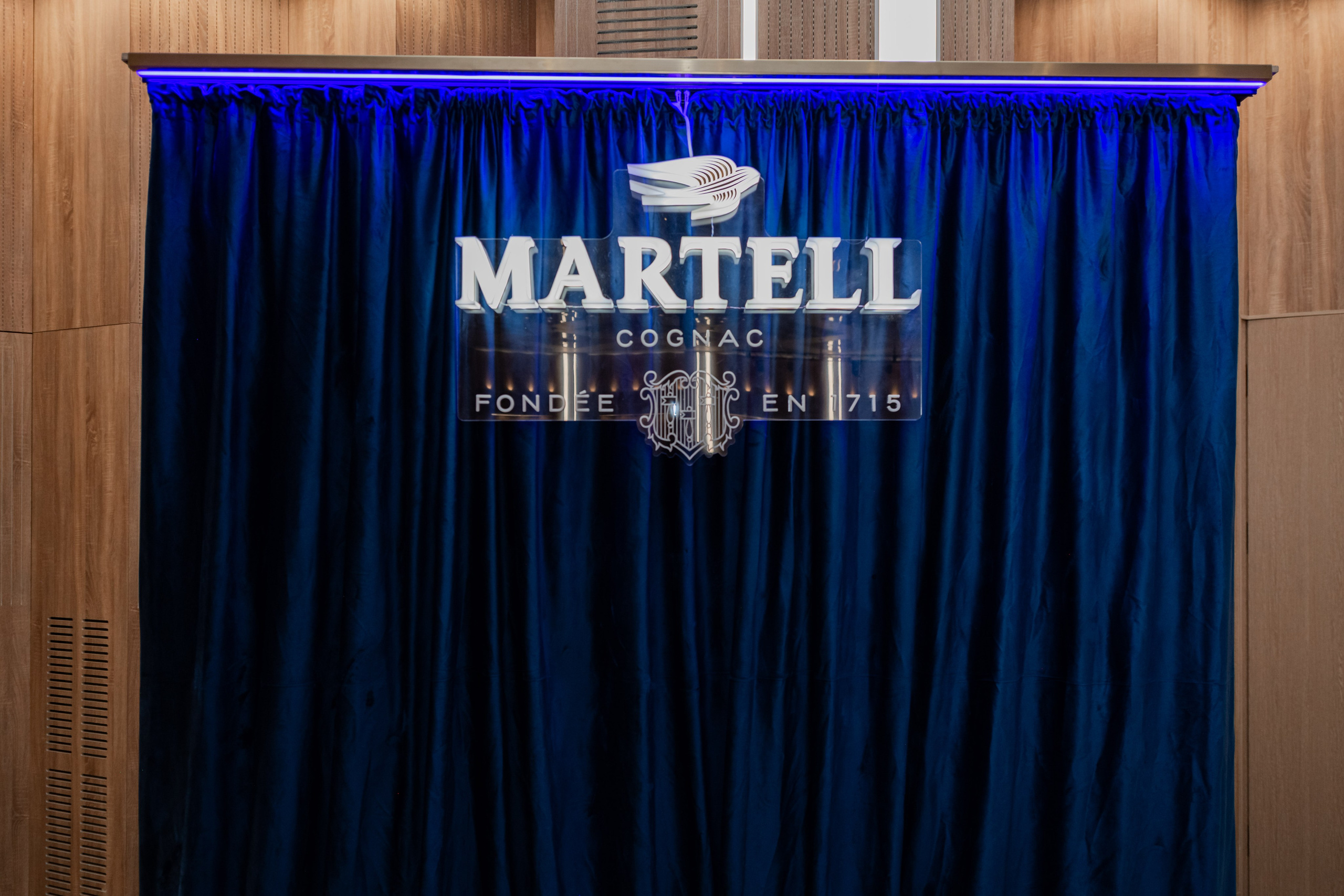 Beaujolais Nouveau 2025. Фотограф Астана, Алматы