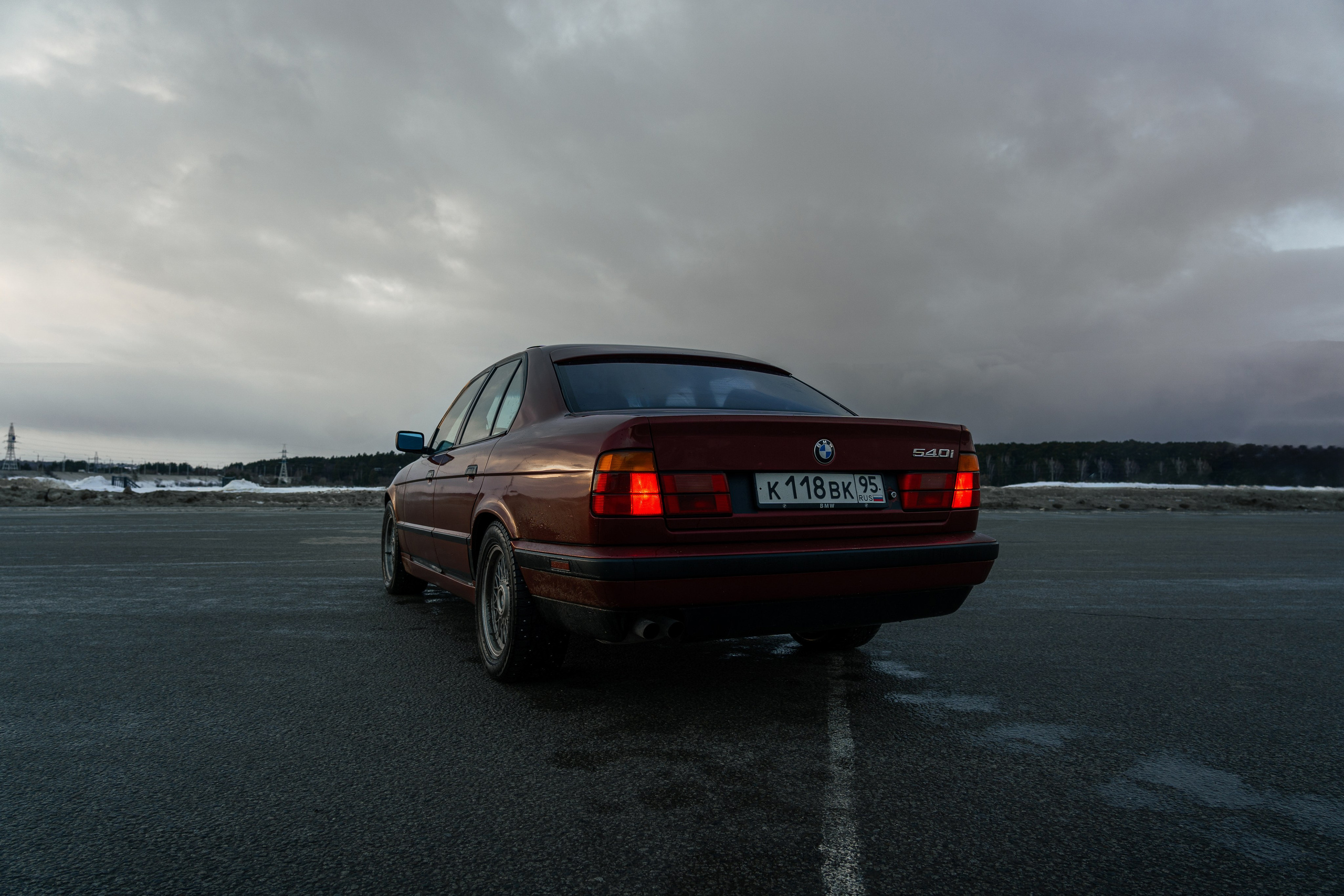 Автомобильная фото-сессия BMW 540i E34 в Калуге