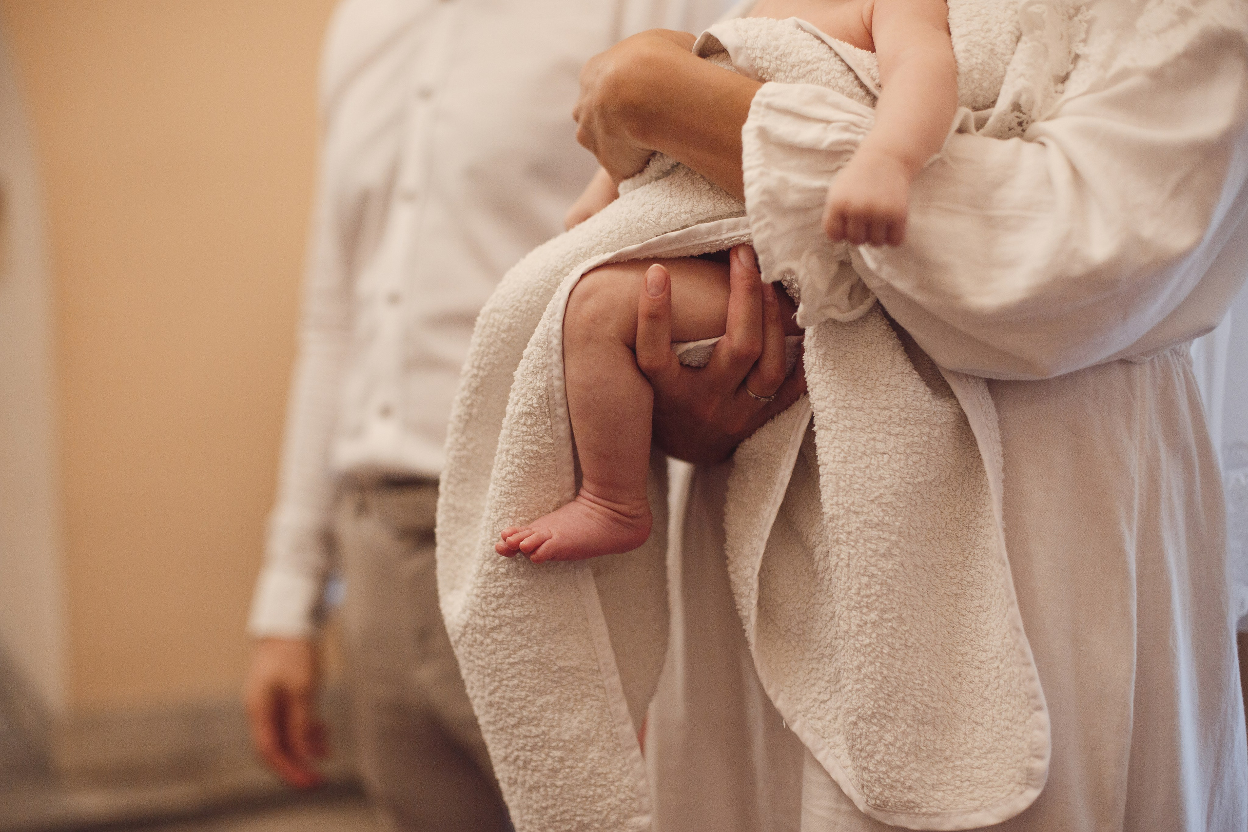 Фотосъёмка таинства крещения в Белгороде. Свадебный и контент фотограф в Белгороде Ярослав Гаврилейченко